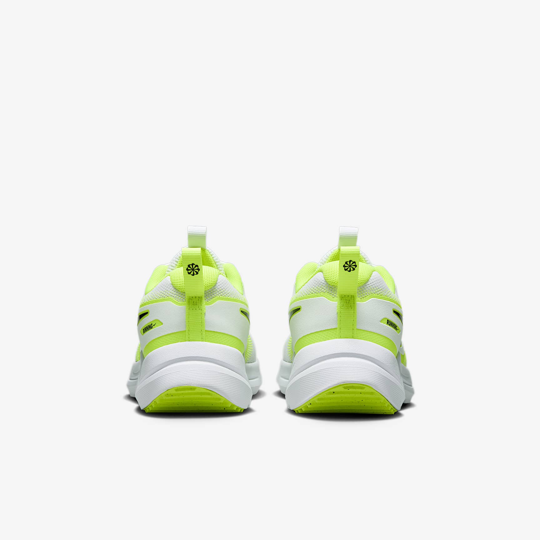 Nike Cosmic Runner Big Kids' Road Running Shoes