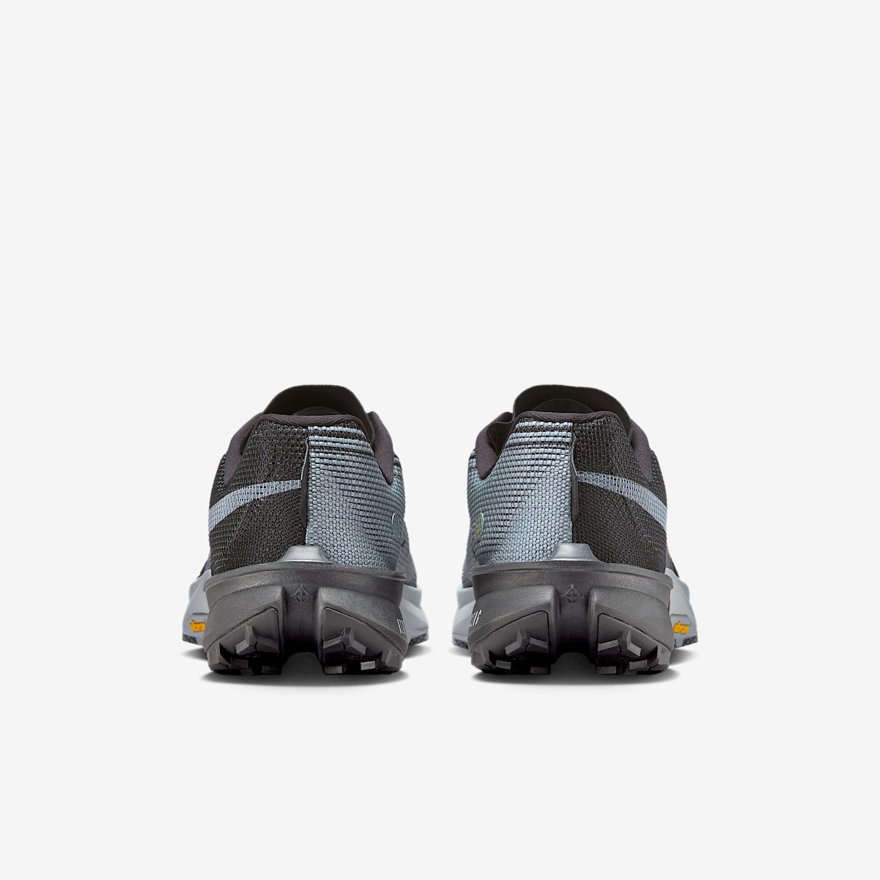 Nike Kiger 10 Men's Trail Running Shoes