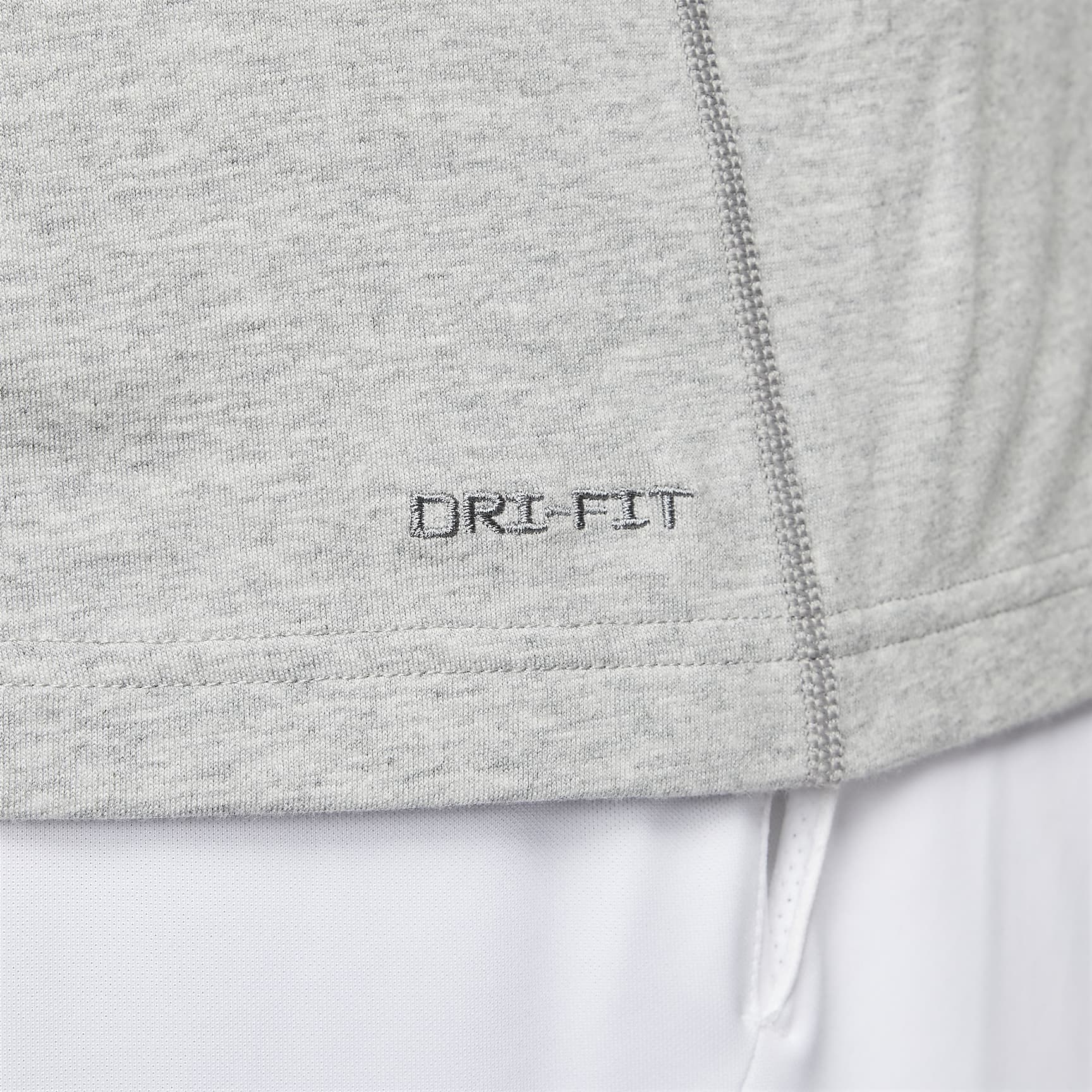 Nike Primary Men's Dri-FIT Long-Sleeve Versatile Top