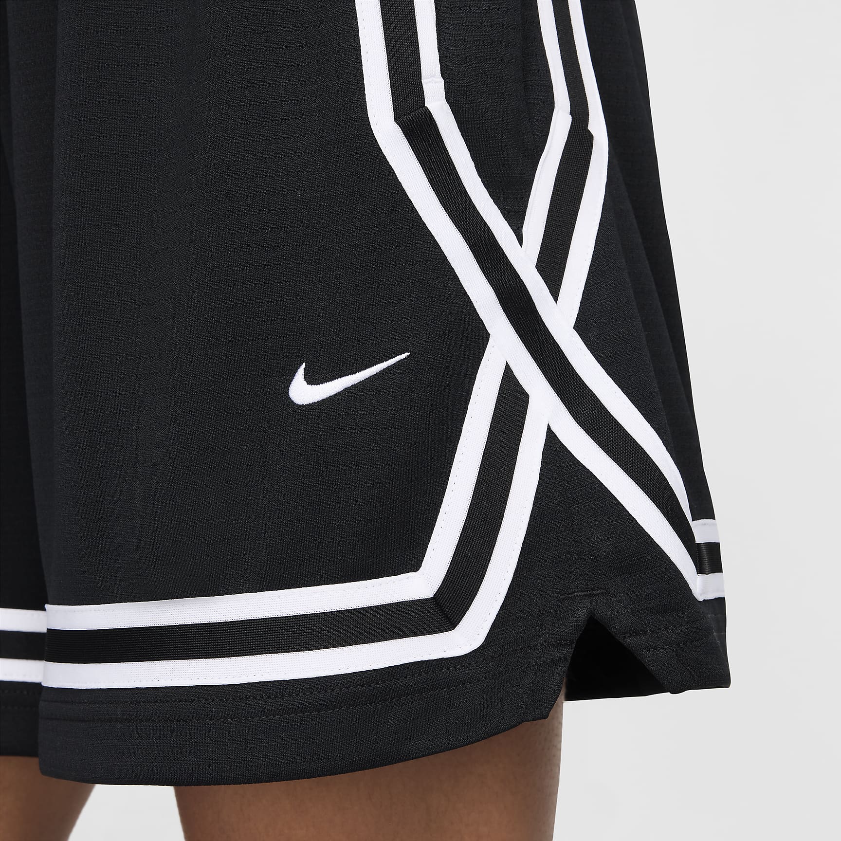 Nike Crossover Women's Dri-FIT 5" Basketball Shorts