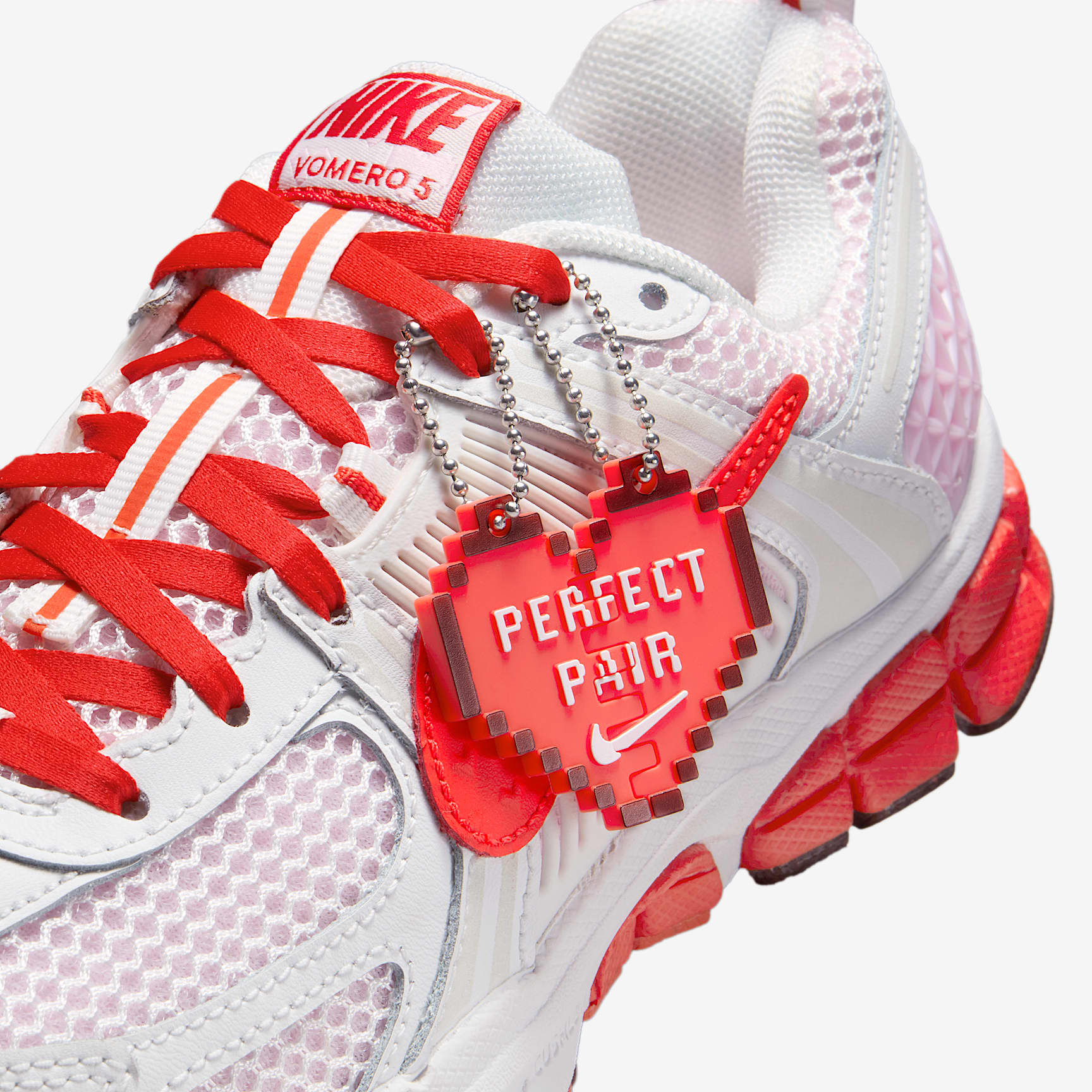 Nike Vomero 5 Big Kids' Shoes