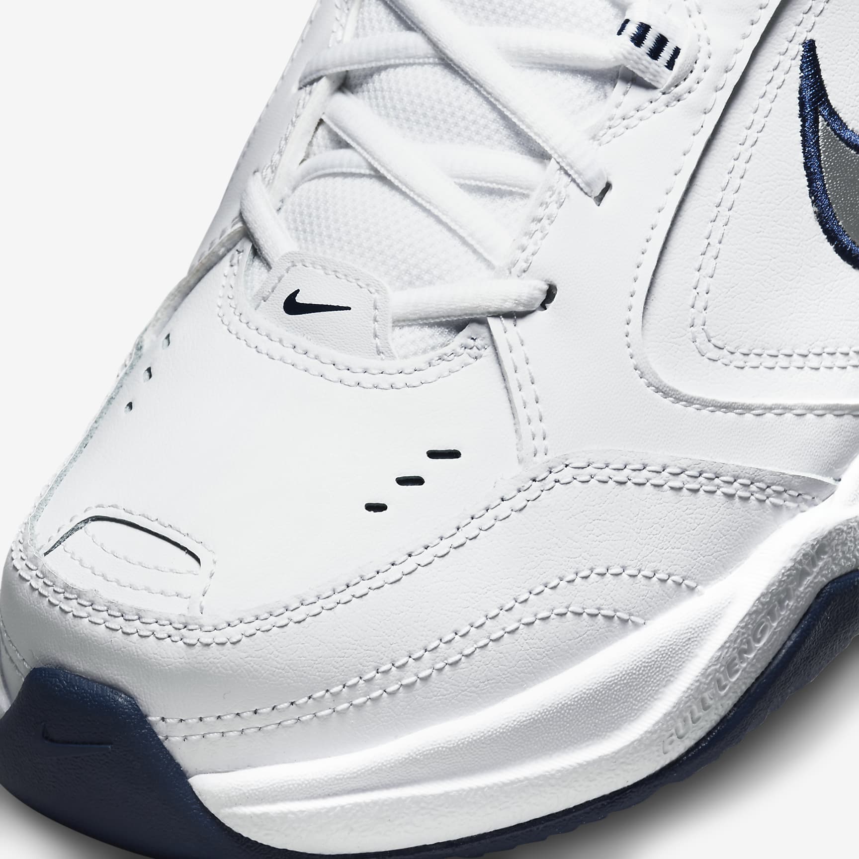 Nike Air Monarch IV Men's Workout Shoes (Extra Wide)