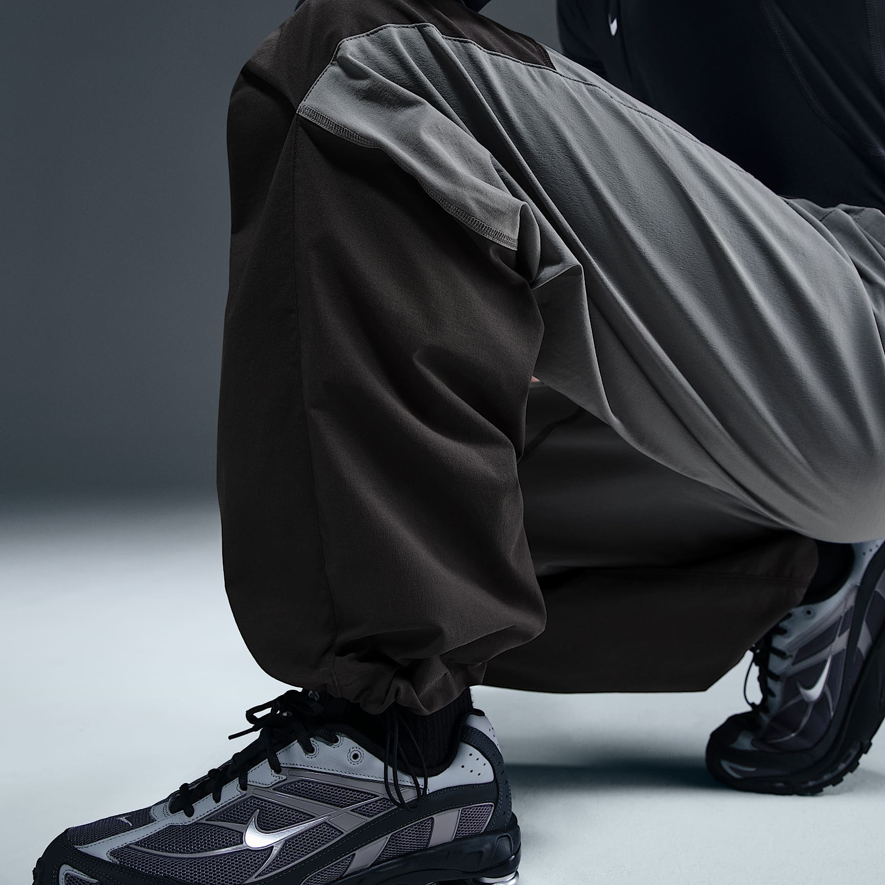 Nike Tech Men's Woven Oversized Pants