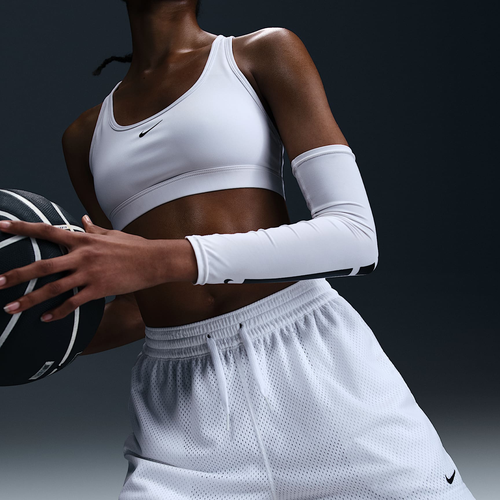 Nike Essential Women's Dri-FIT Mesh Basketball Shorts