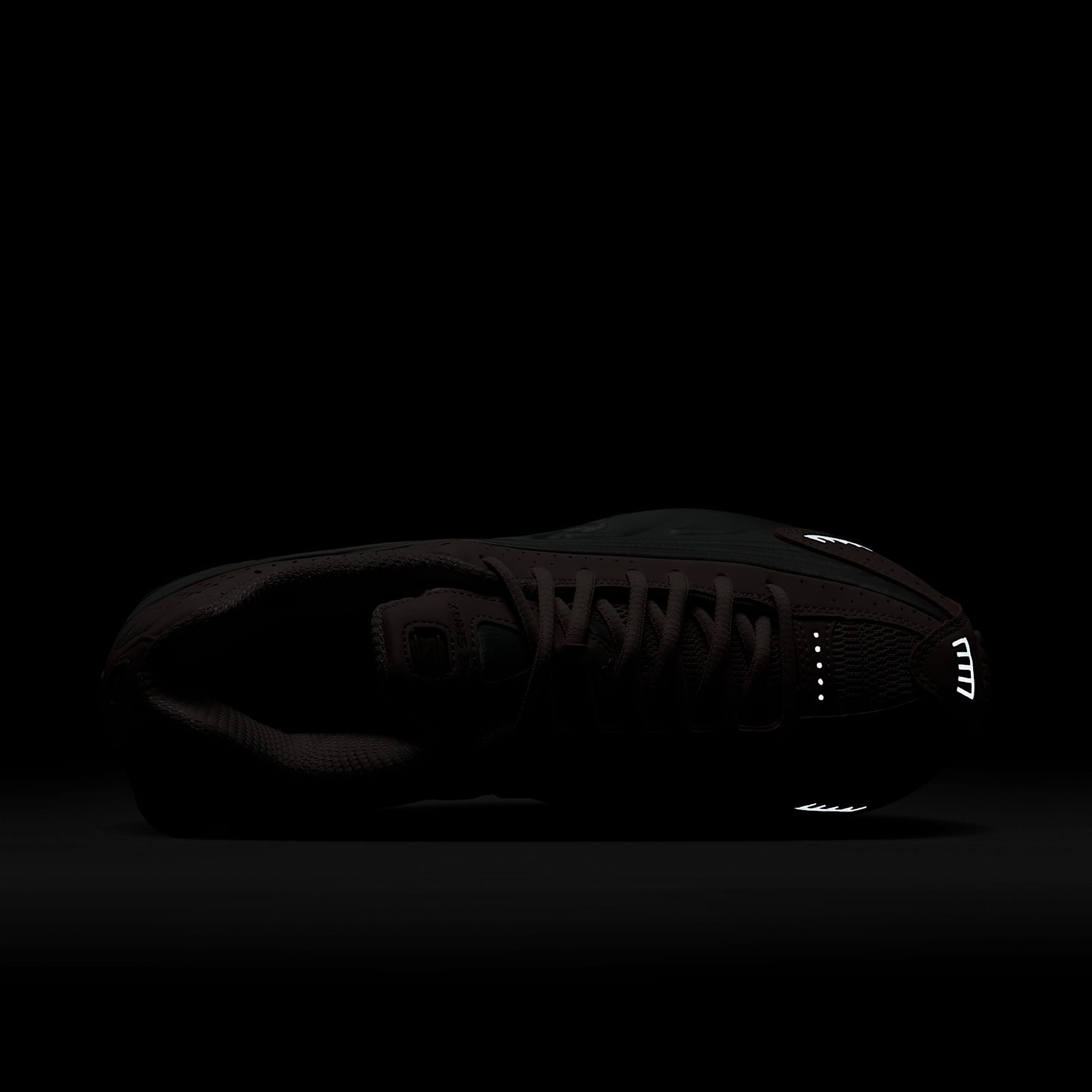 Nike Shox R4 Women's Shoes