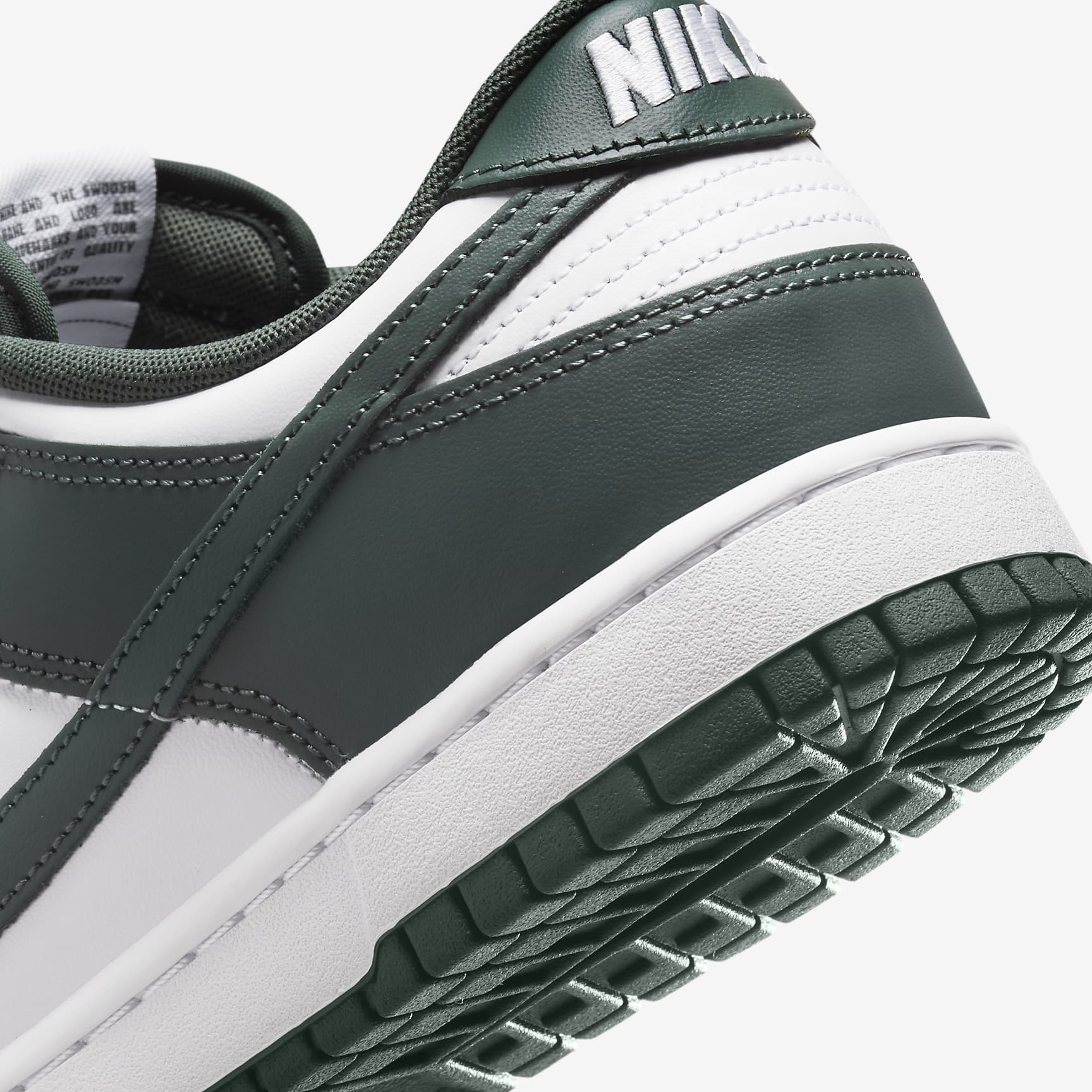 Nike Dunk Low Retro Men's Shoes