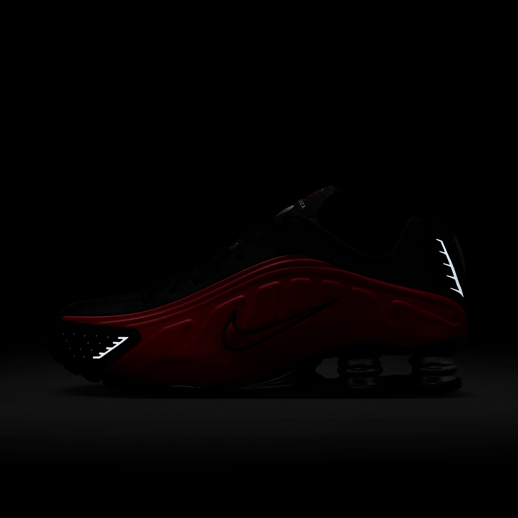 Nike Shox R4 Men's Shoes