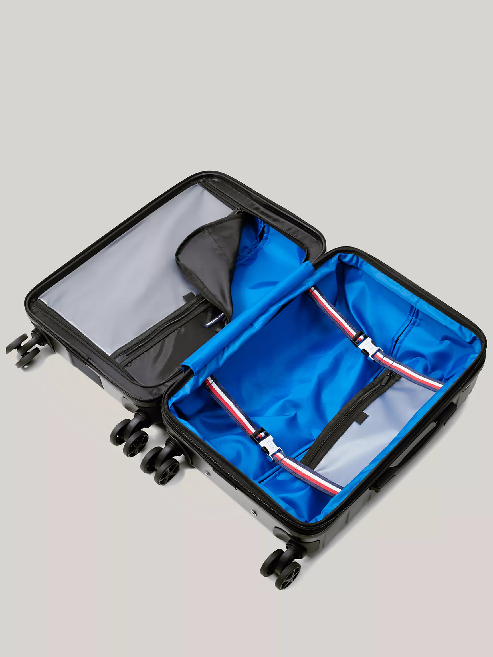 Чемодан Томми Хилфигер, Жесткий чемодан на колесах (21 дюйм)