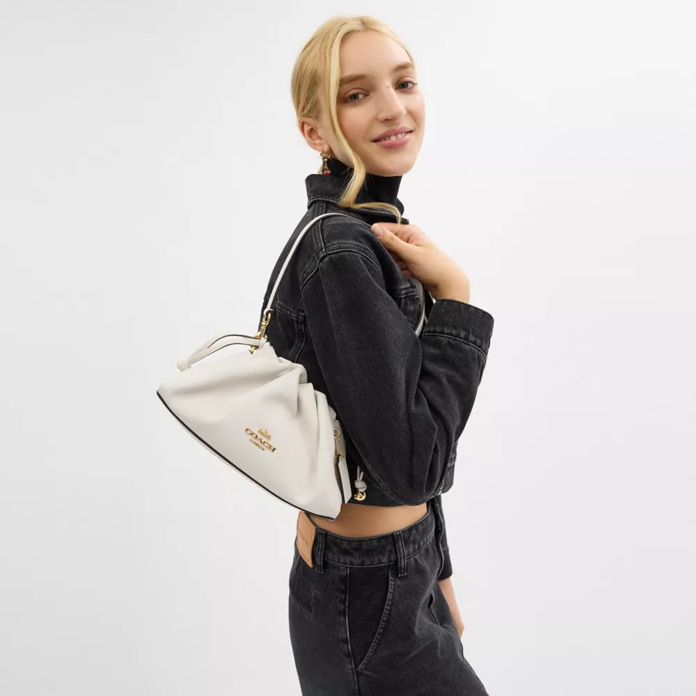 Сумка COACH Faye Shoulder Bag With Ruching