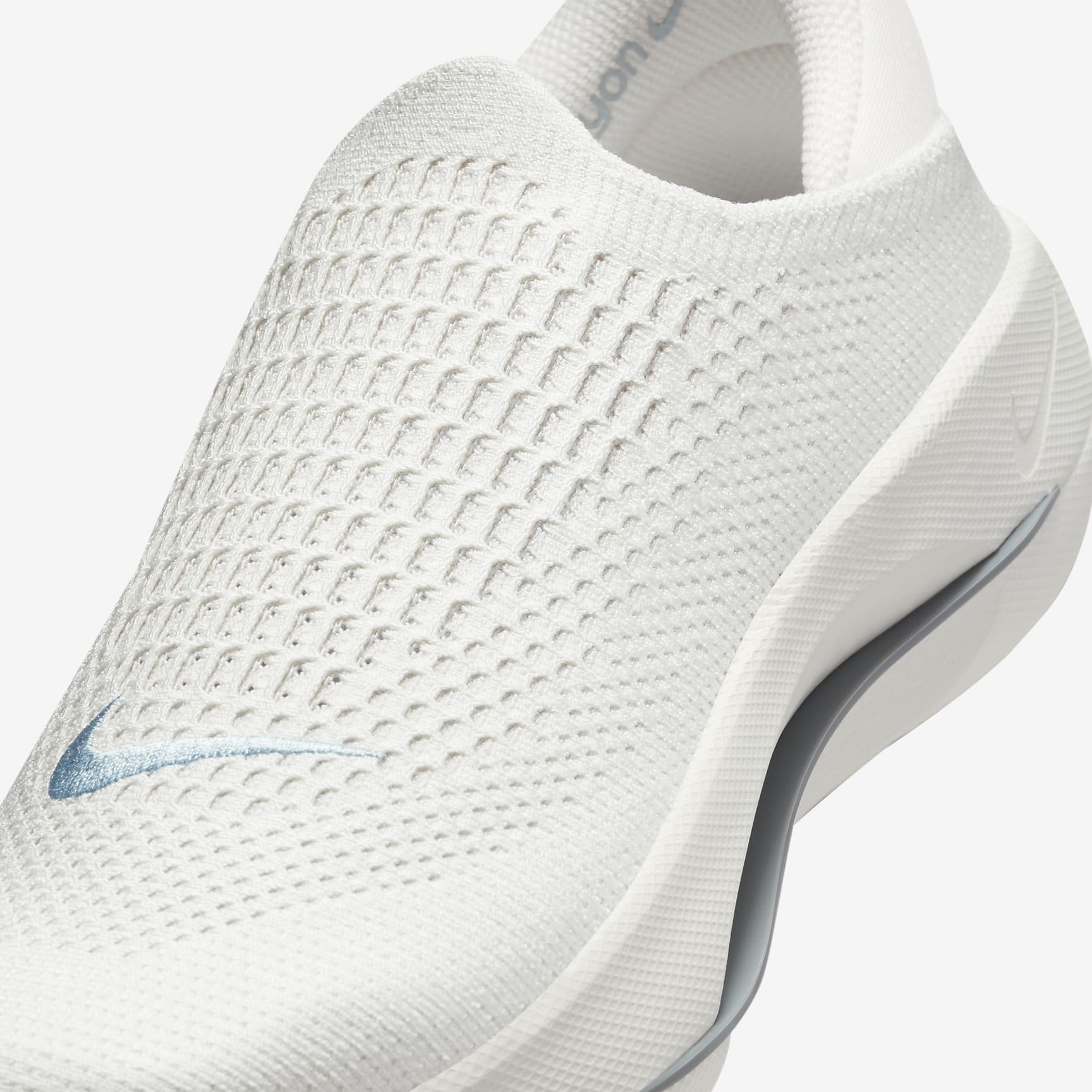 Nike Reina EasyOn Women's Shoes