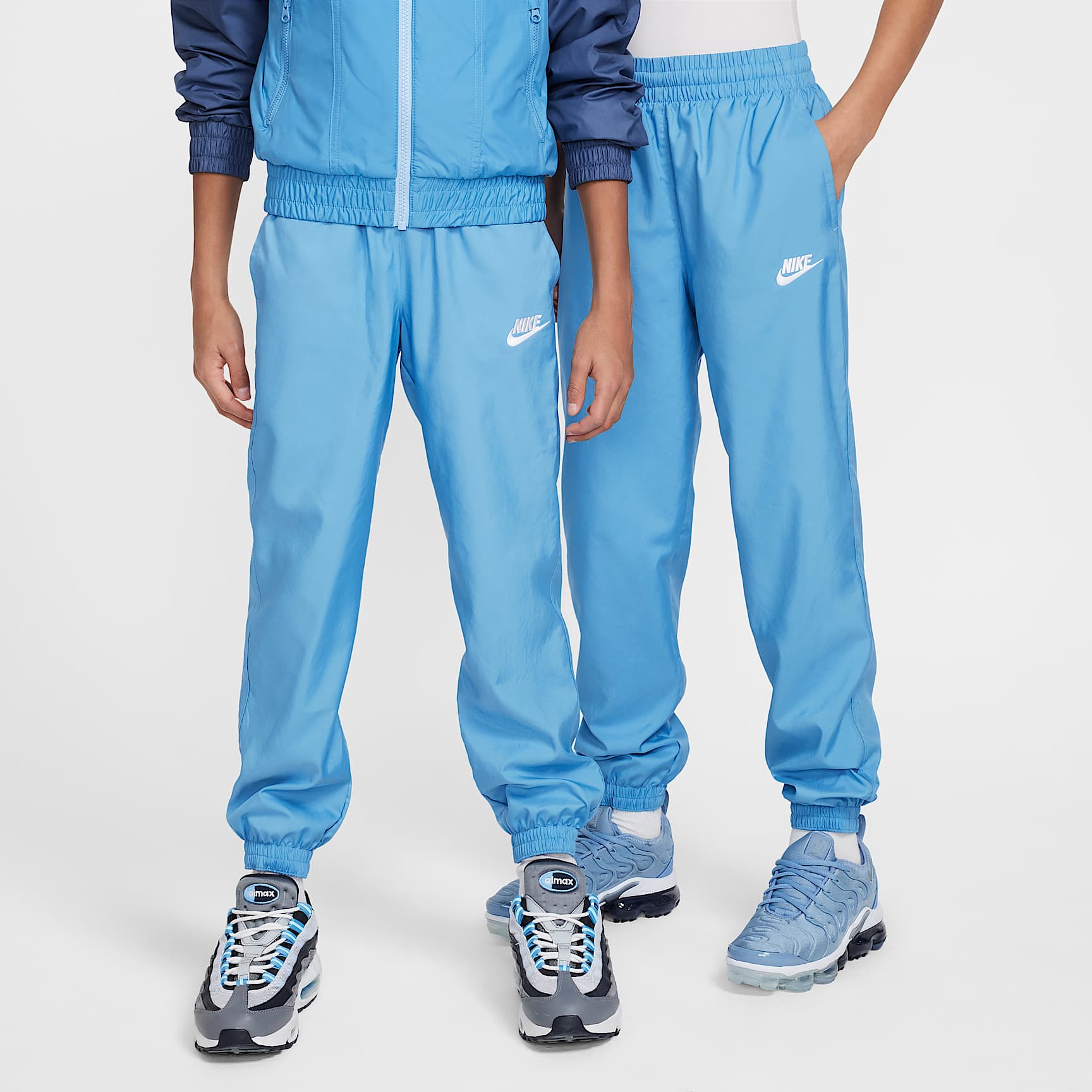 Nike Sportswear Club Big Kids' Woven Joggers