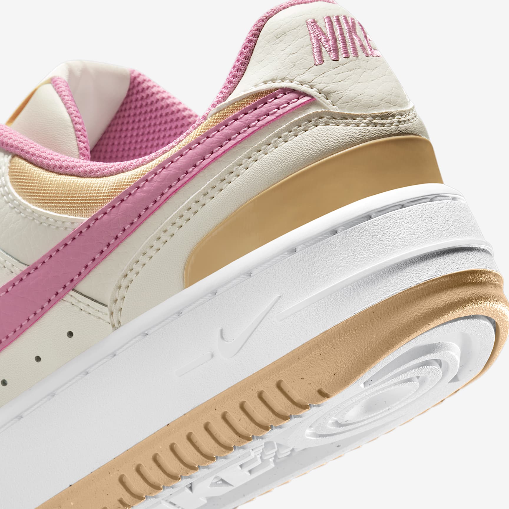 Nike Gamma Force Women's Shoes