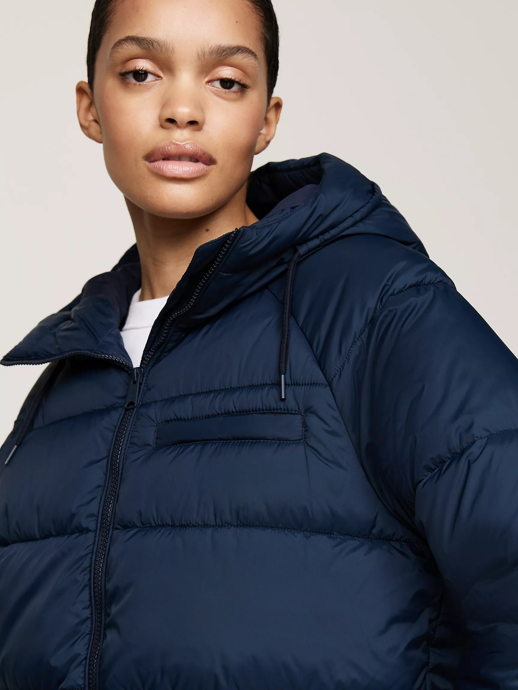 Женское пальто Tommy Hilfiger, Водоотталкивающее пуховое пальто с капюшоном