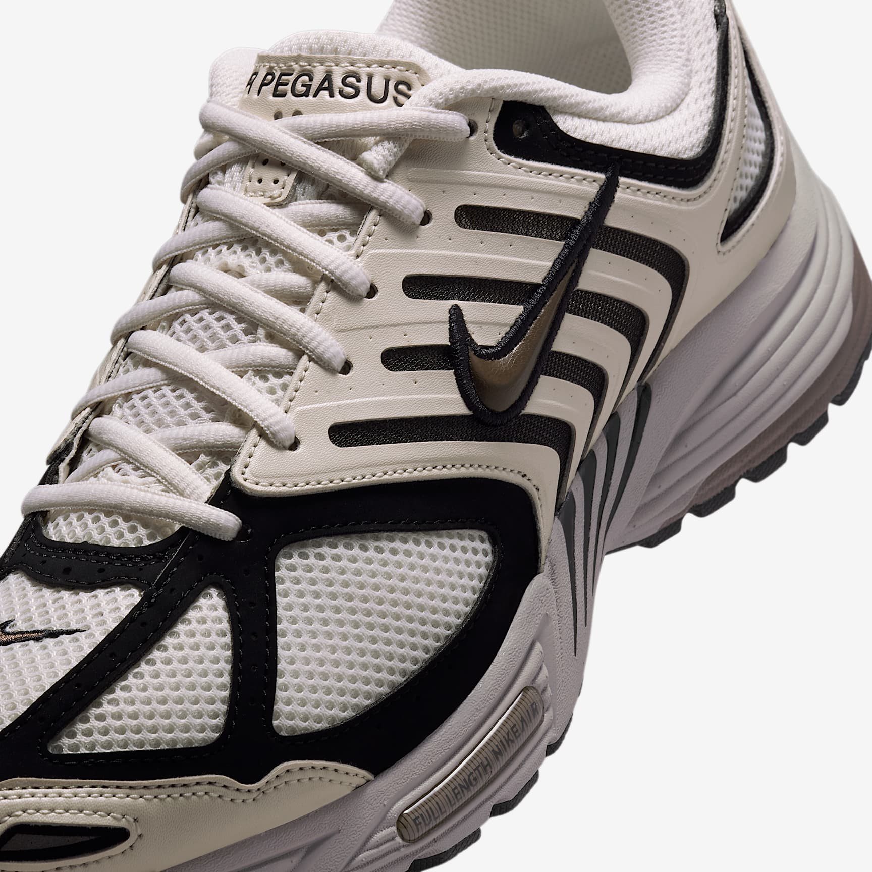 Nike Air Pegasus 2005 Men's Shoes