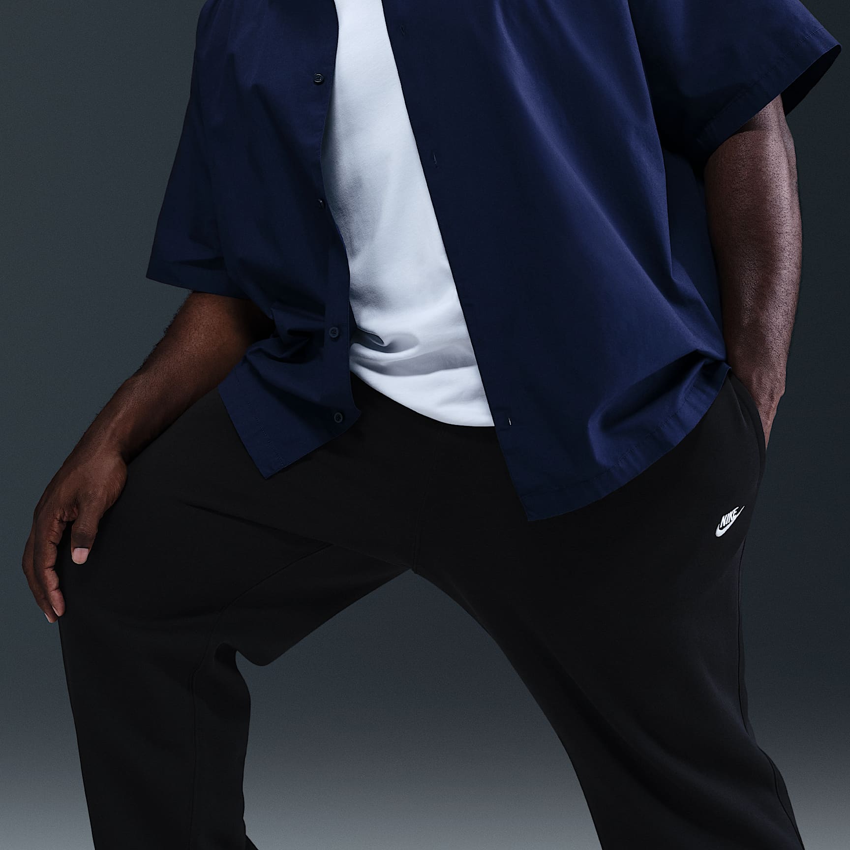 Nike Club Men's Open-Hem Fleece Pants