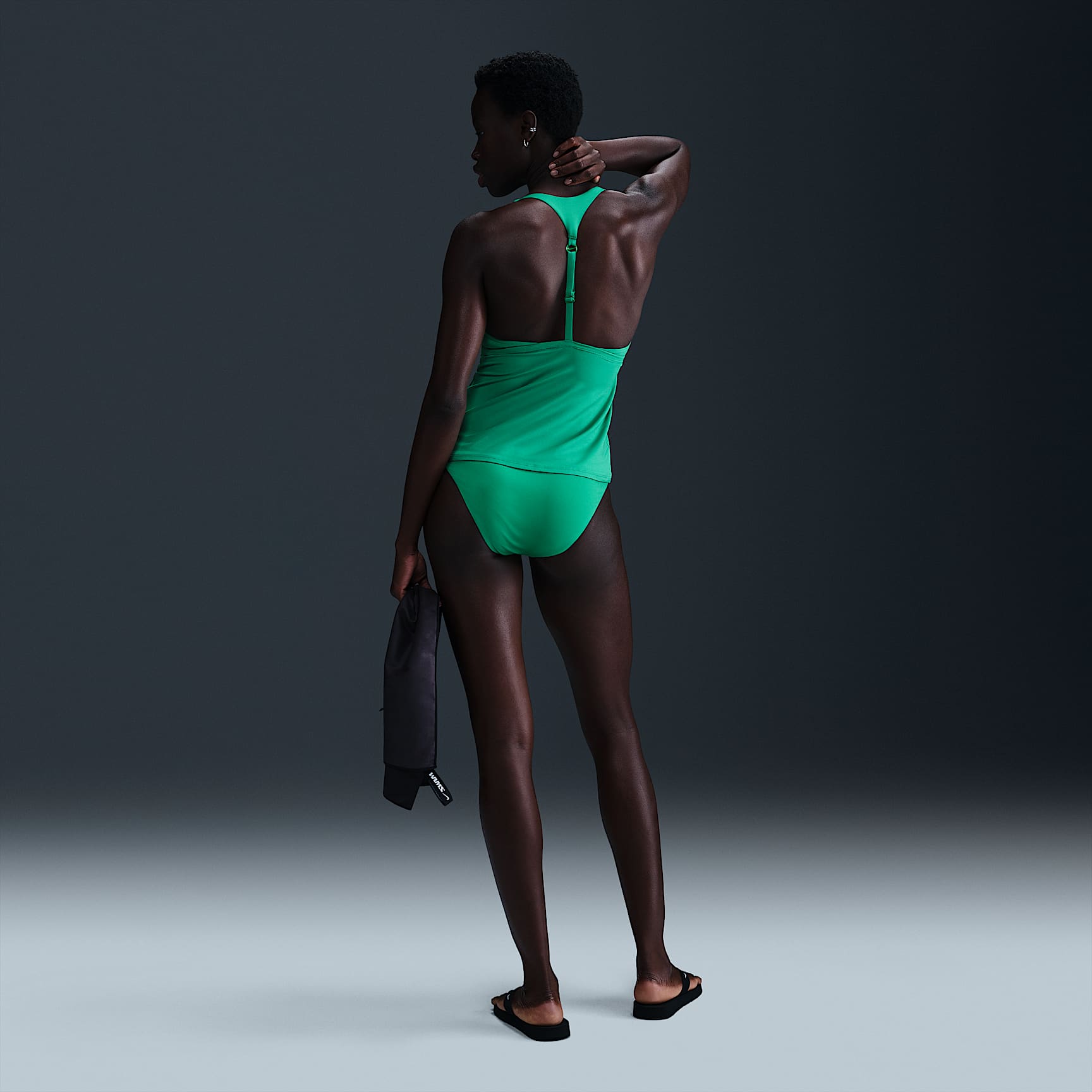 Nike Swim Essential Women's Square-Neck Tankini Top
