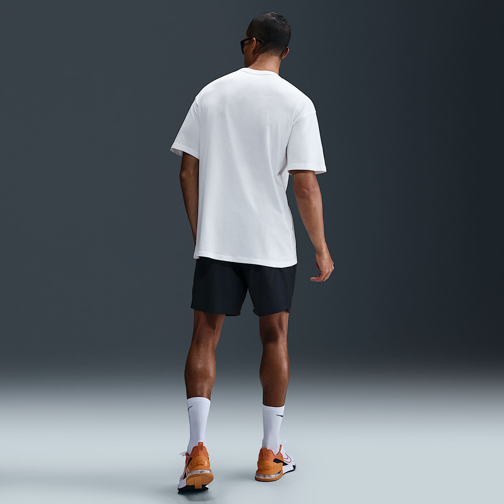 Nike Men's Max90 Fitness T-Shirt