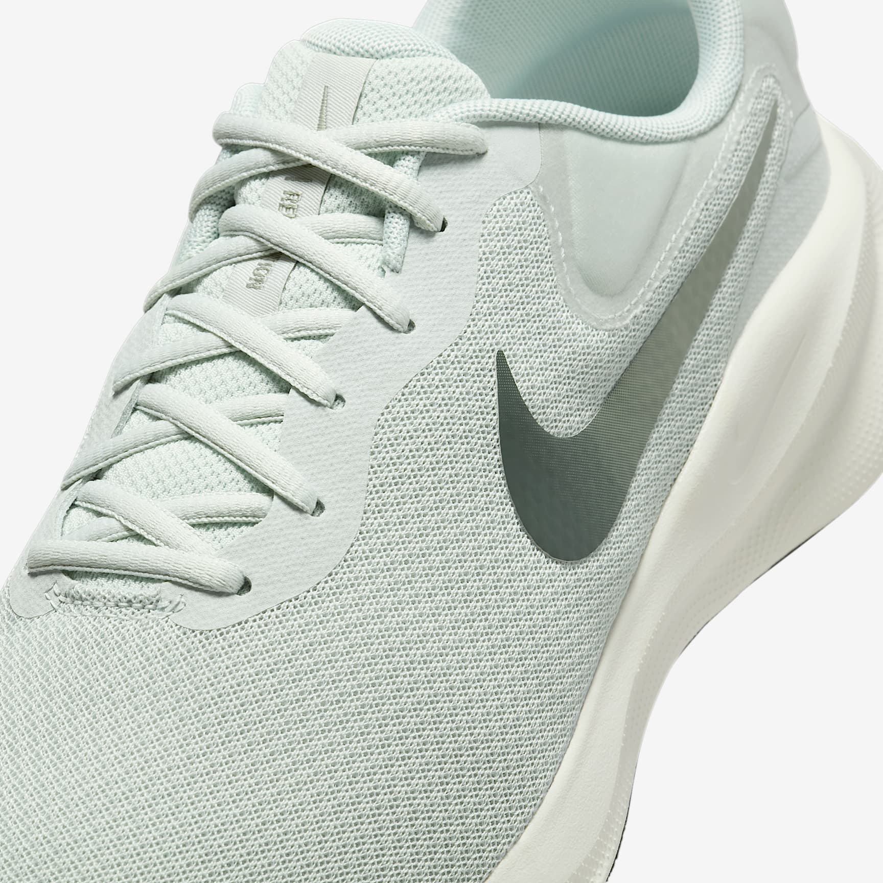 Nike Revolution 7 Men's Road Running Shoes (Extra Wide)