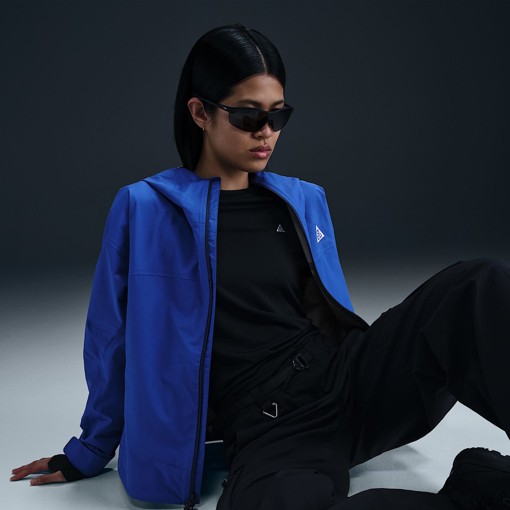 Nike ACG "Morpho" Women's Loose Storm-FIT ADV Rain Jacket