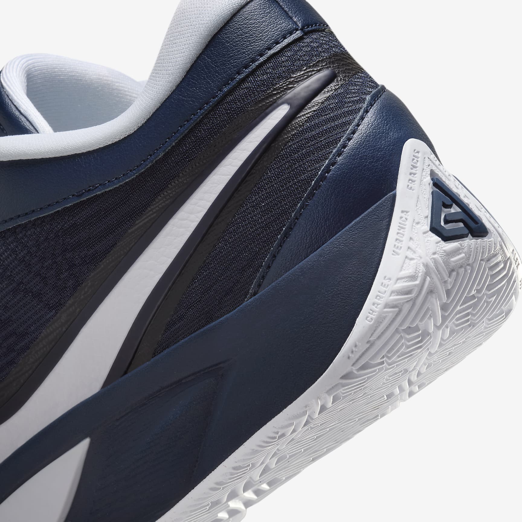 Giannis Freak 6 Basketball Shoes