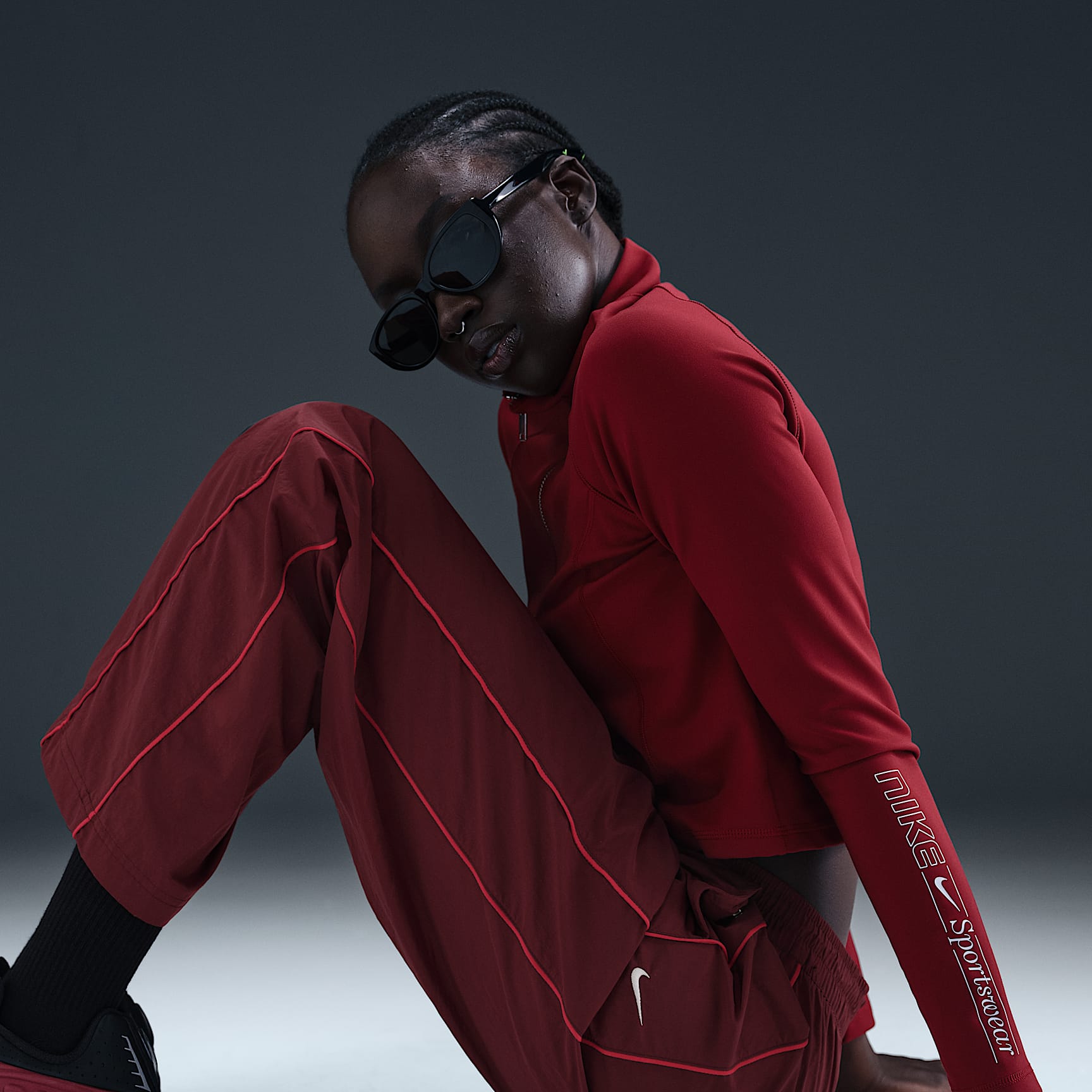 Nike Windrunner Women's High-Waisted Woven Open-Hem Pants