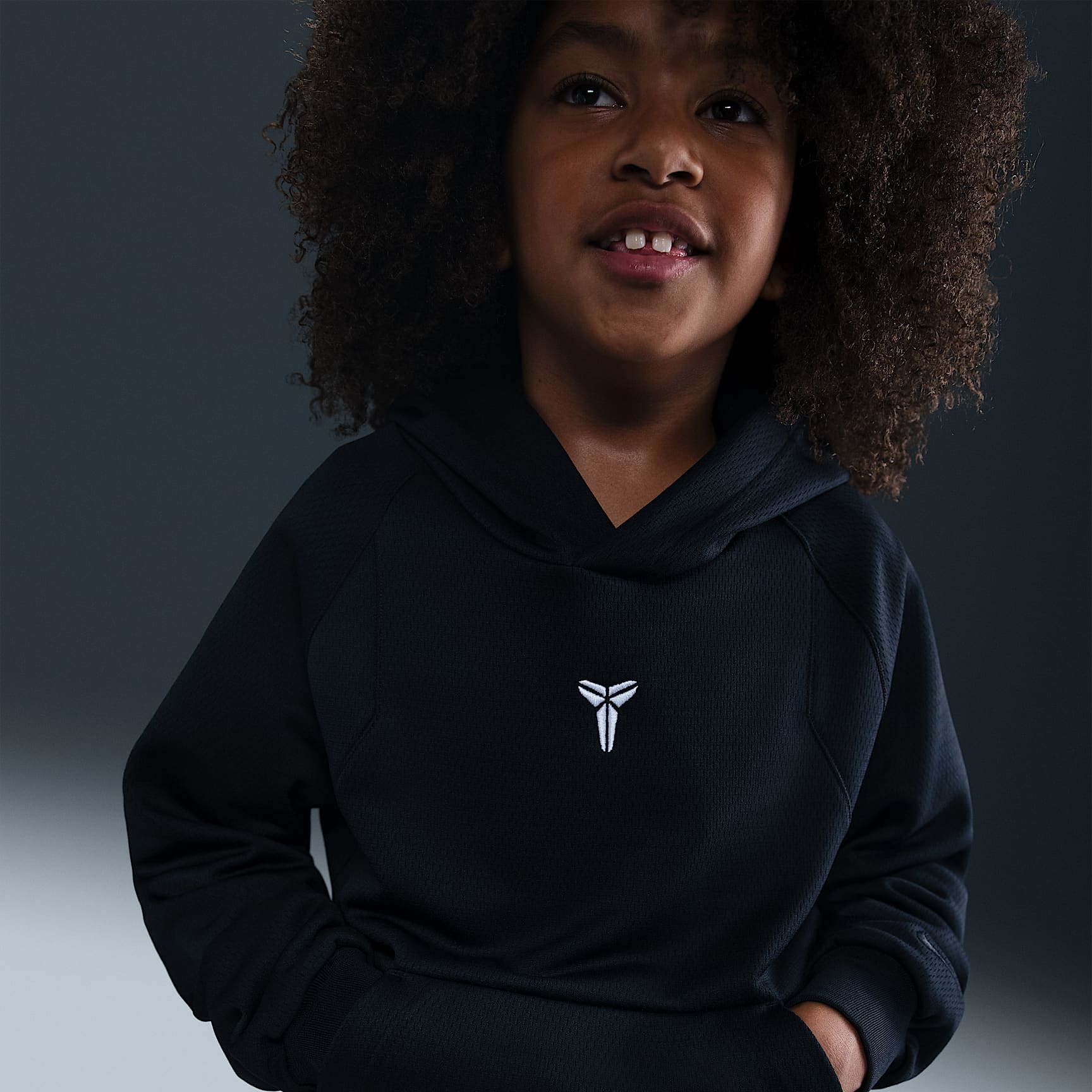 Kobe Big Kids' Therma-FIT Pullover Hoodie