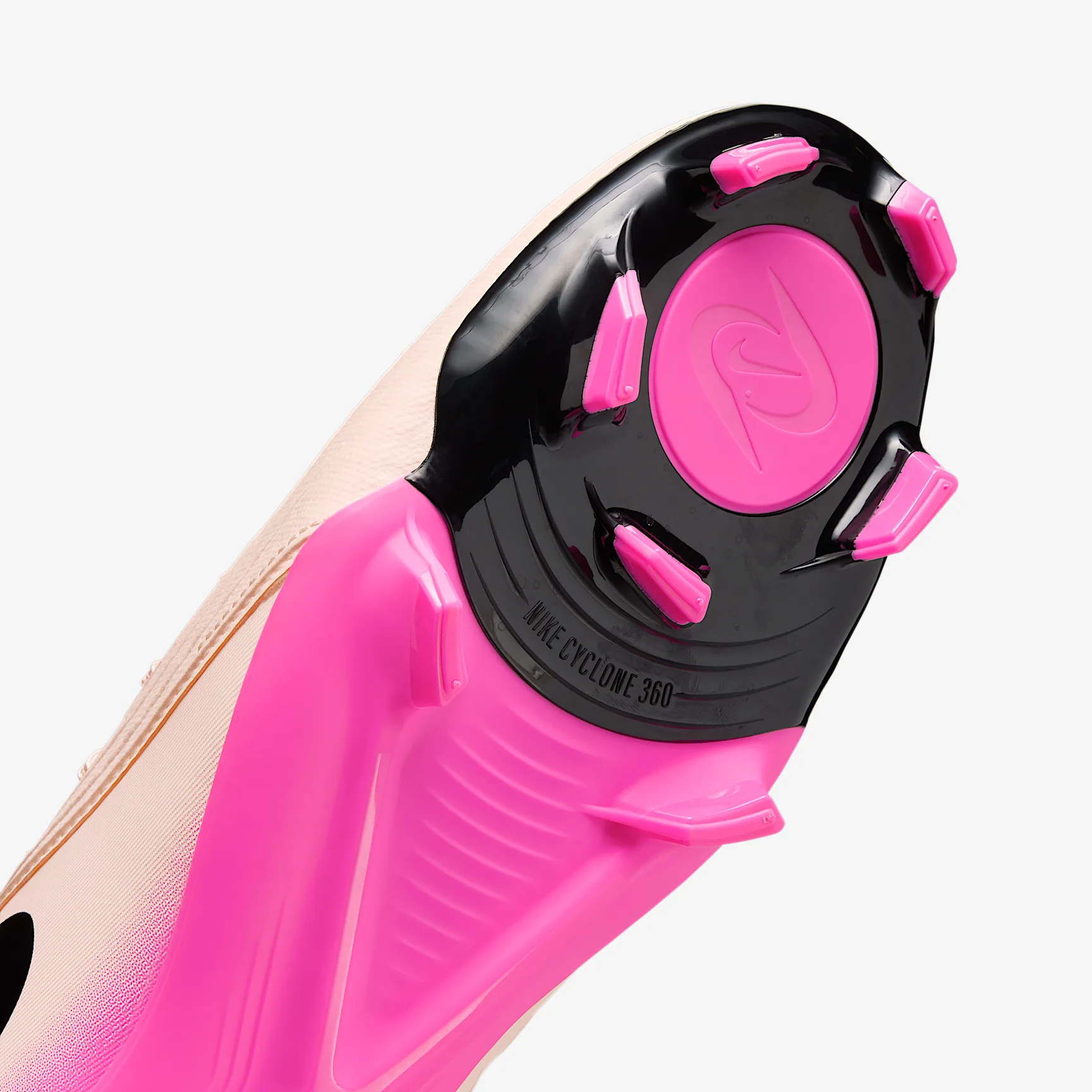 Nike Phantom GX 2 Academy MG Low-Top Soccer Cleats