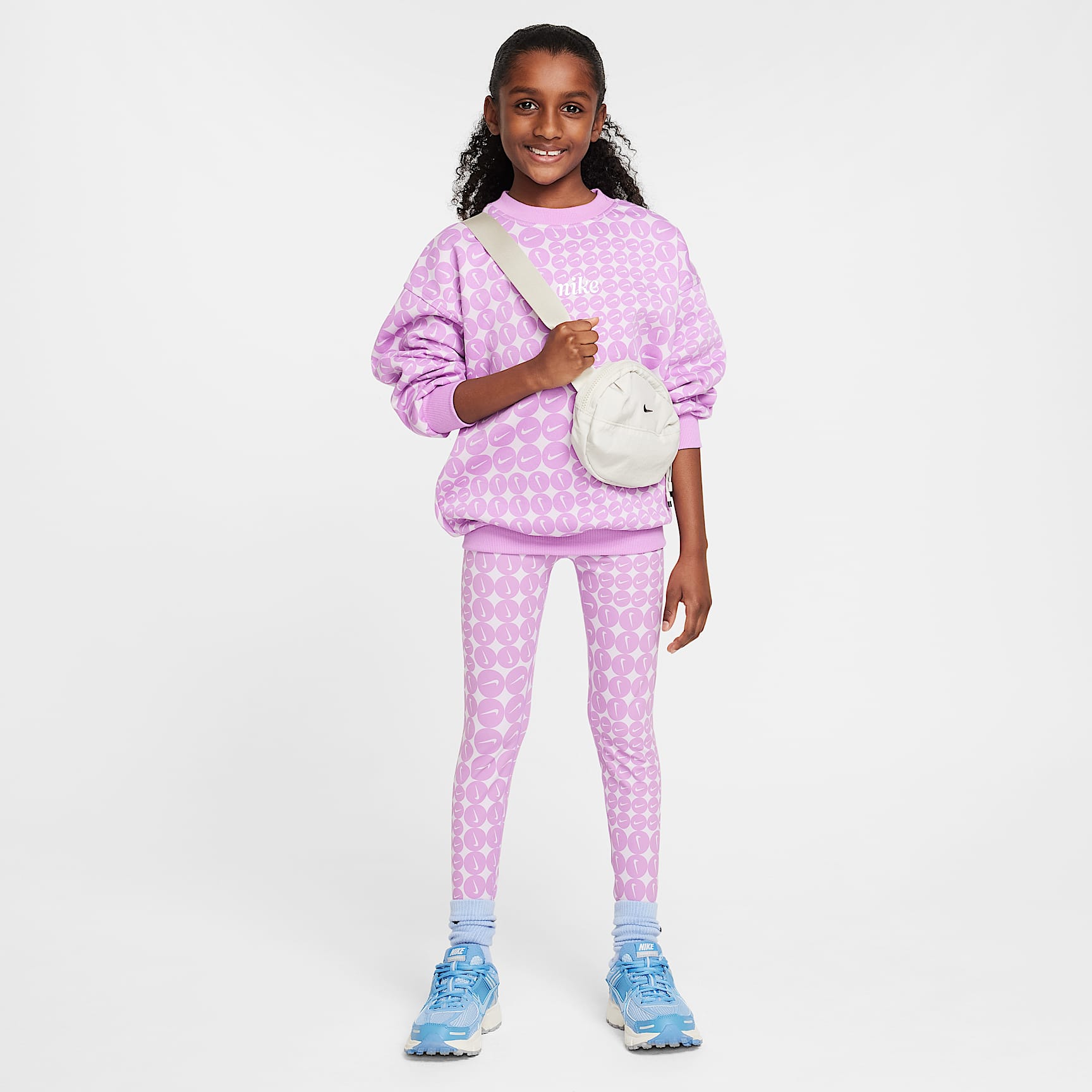Nike Sportswear Club Fleece Big Kids' (Girls') Oversized Crew-Neck Sweatshirt