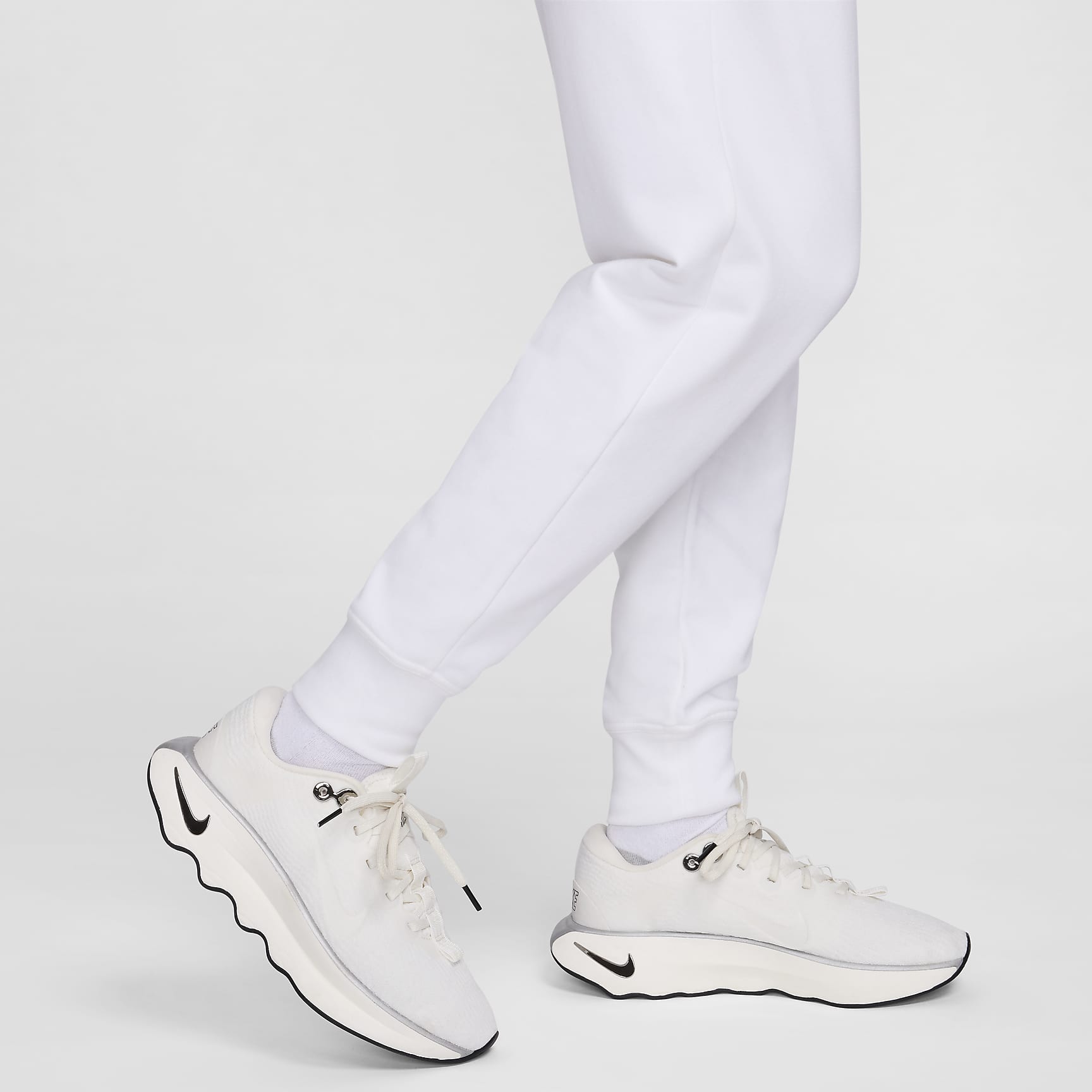 Nike Dri-FIT One Women's High-Waisted 7/8 French Terry Joggers