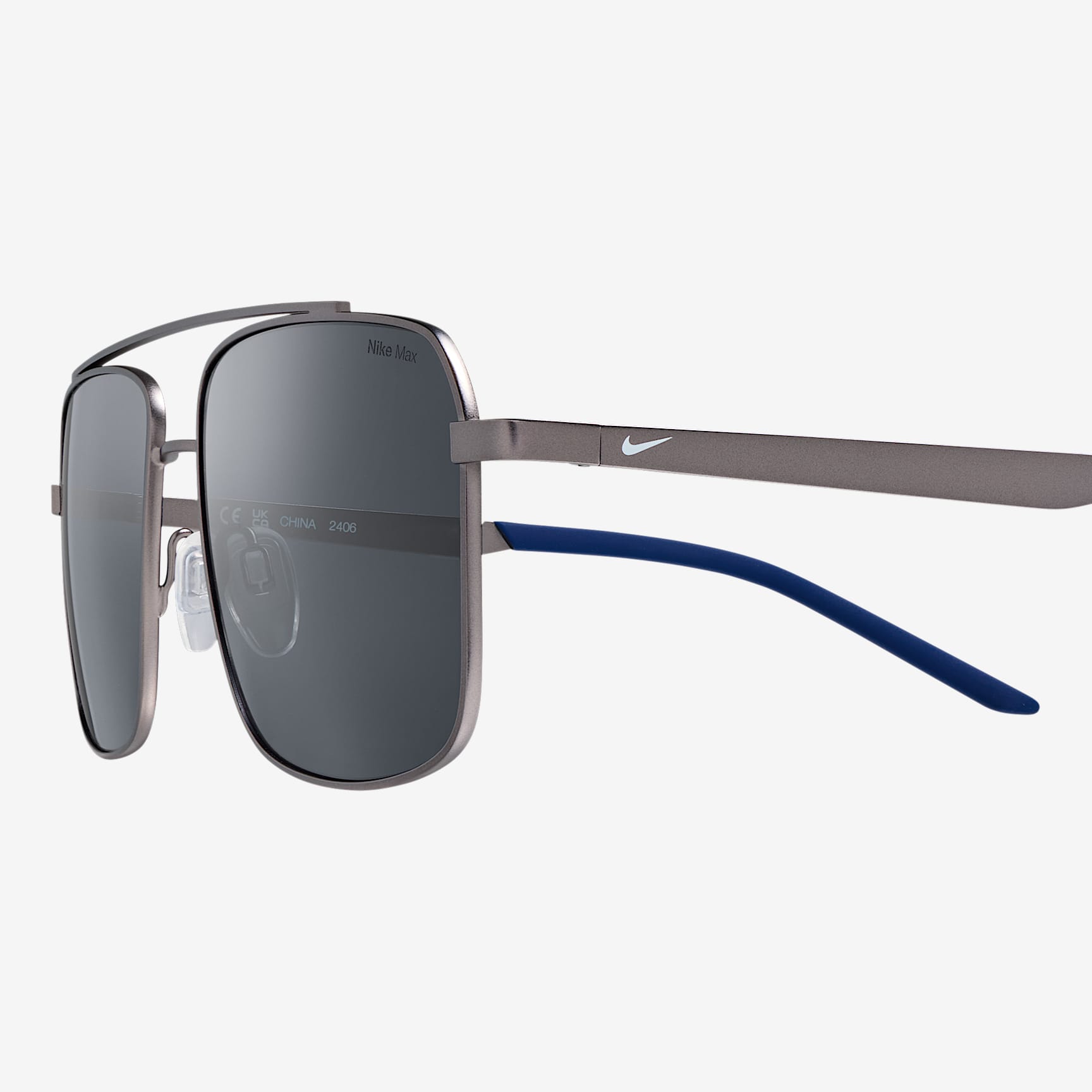 Nike Traveler Strike Sunglasses