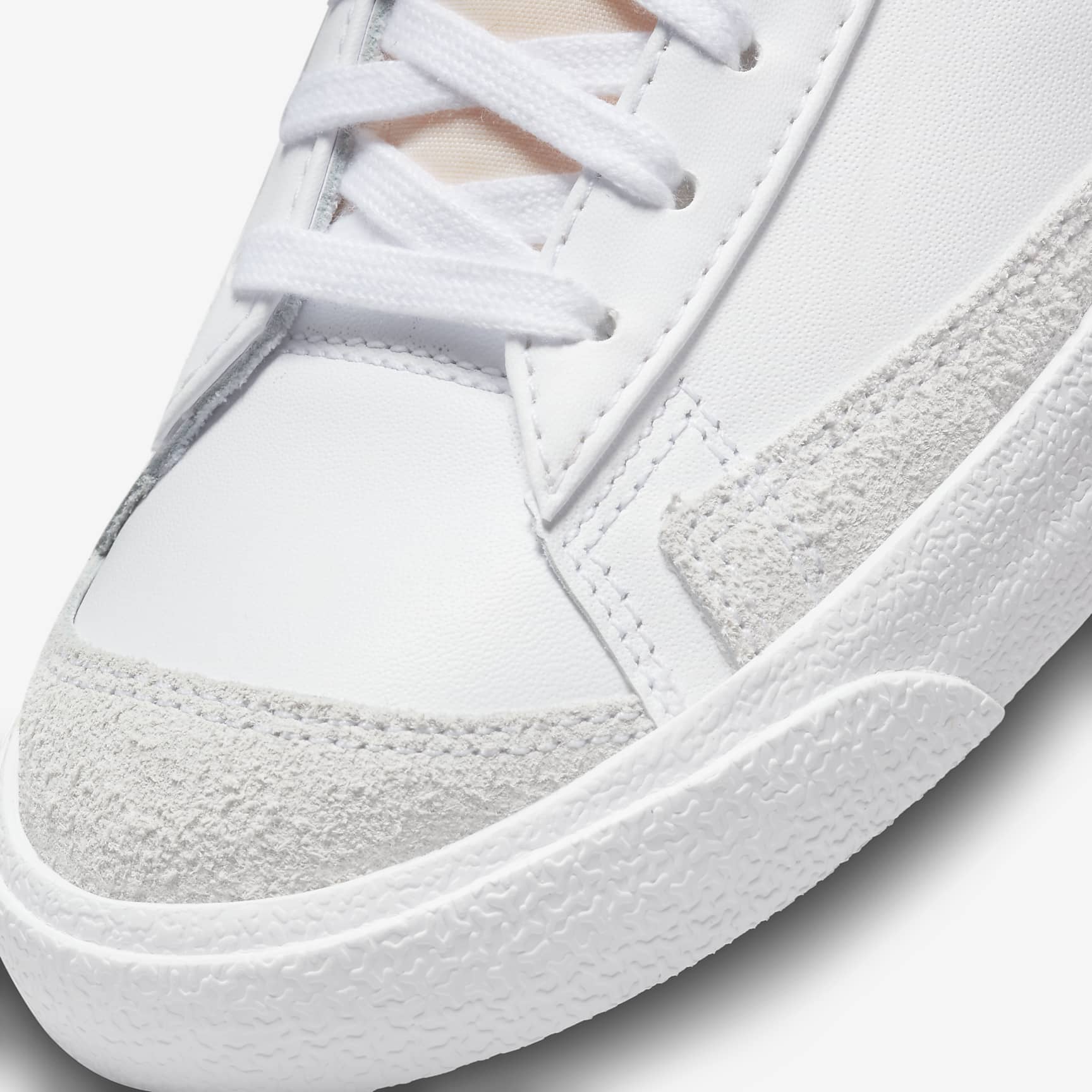 Nike Blazer Mid '77 Women's Shoes