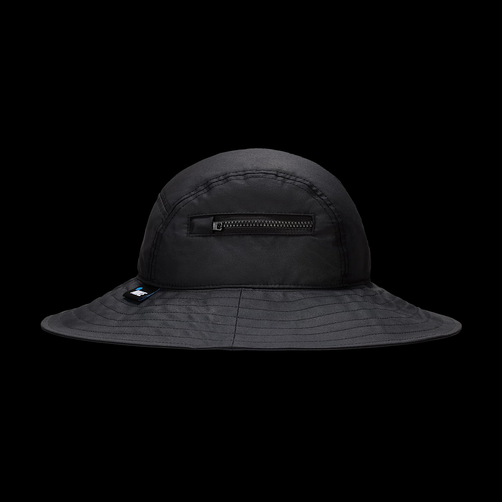 Nike Apex Wide-Brim Bucket Hat