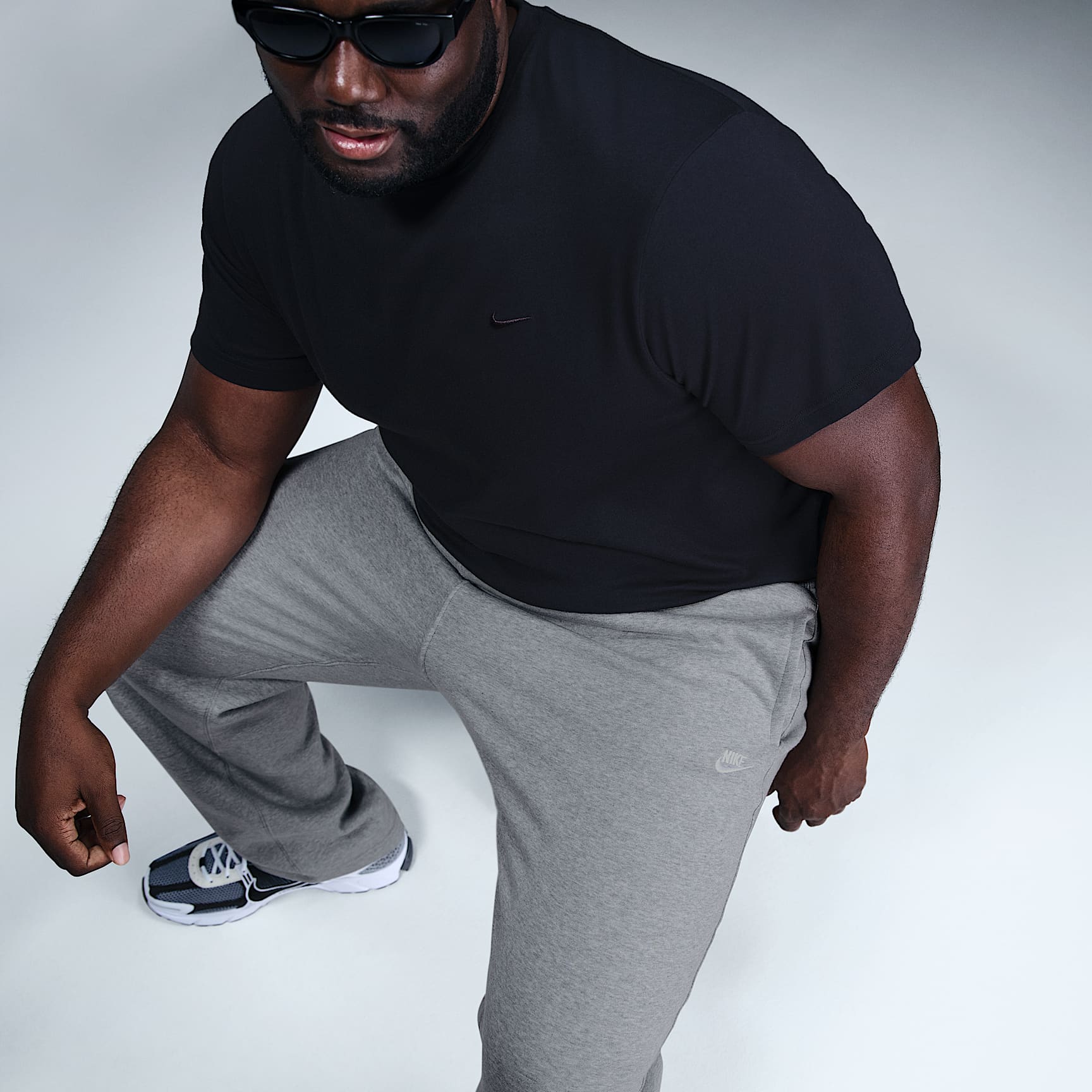 Nike Club Men's Open-Hem Fleece Pants