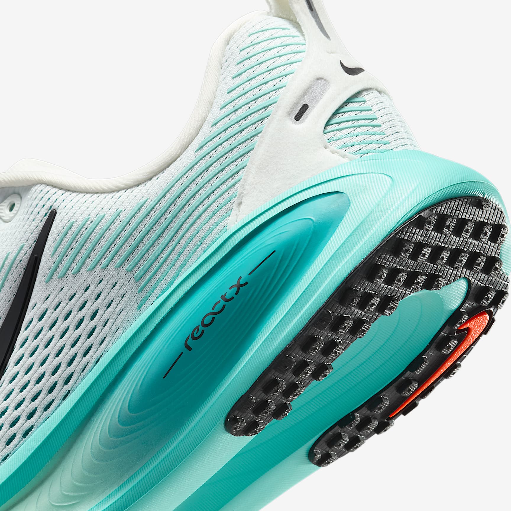 Nike Vomero 18 Big Kids' Road Running Shoes