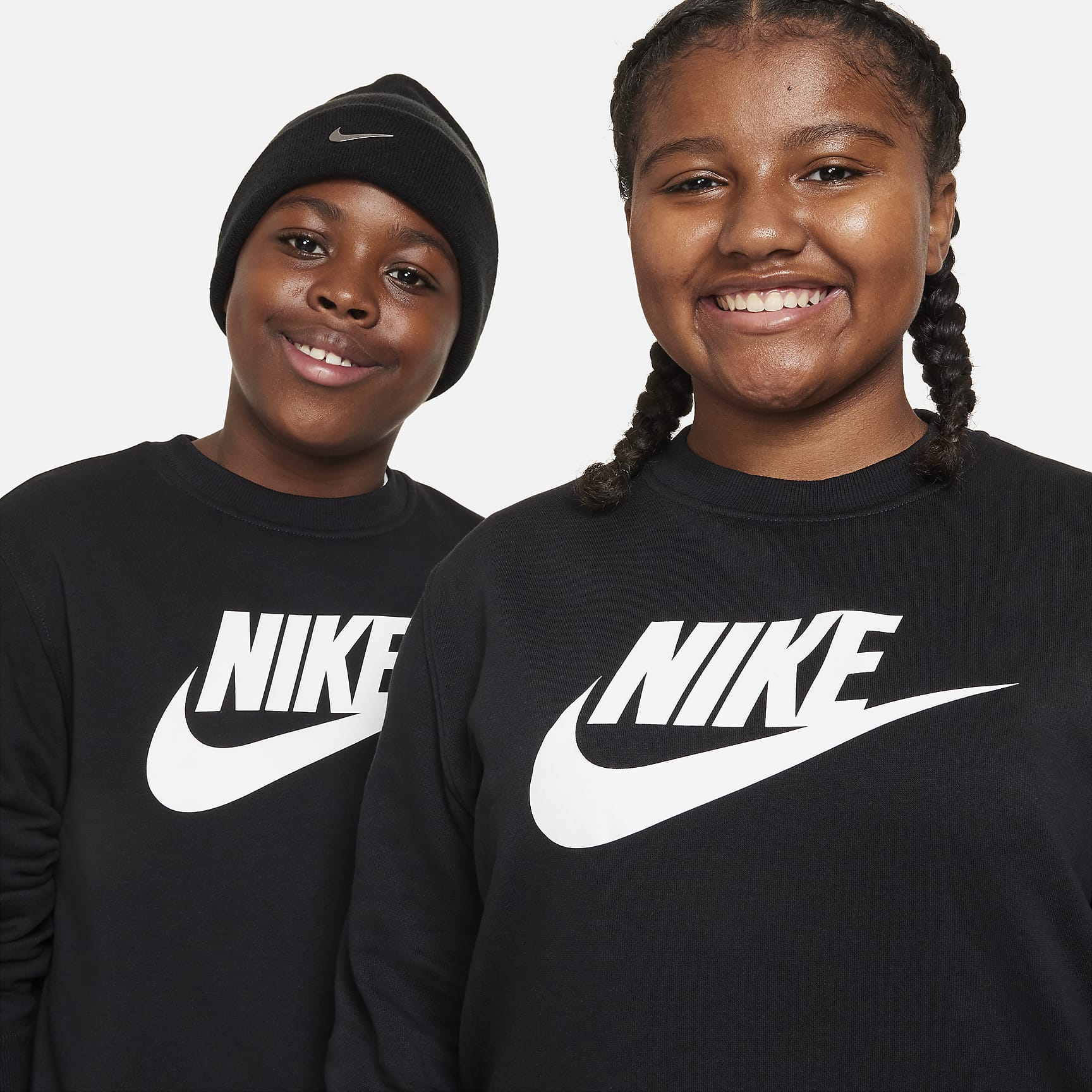 Nike Sportswear Club Fleece Big Kids' Sweatshirt (Extended Size)