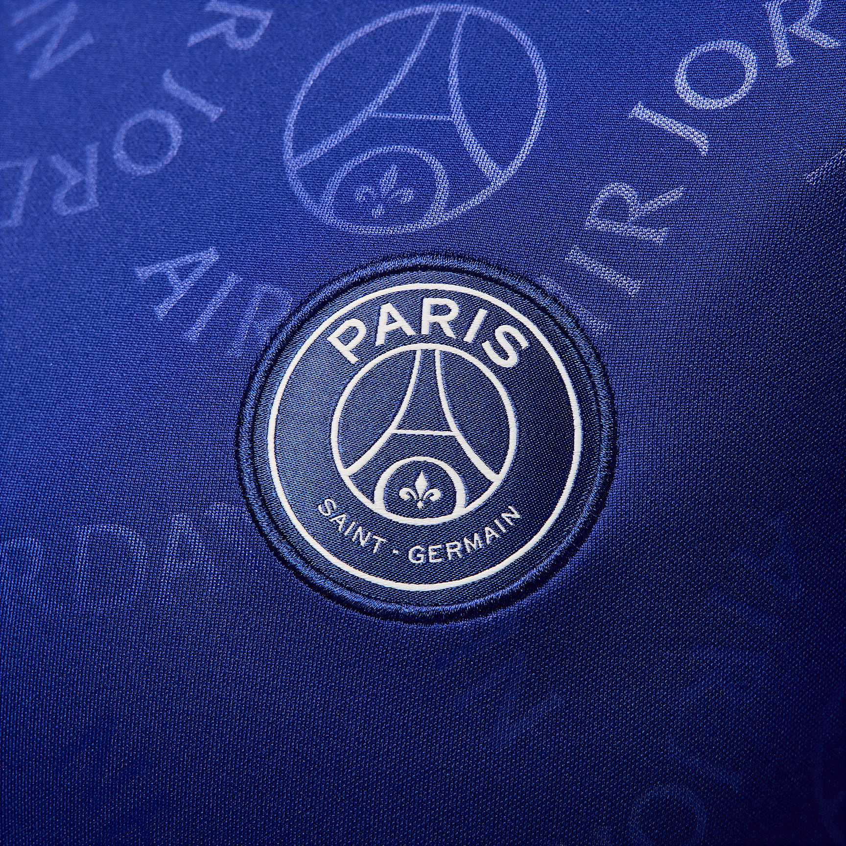 Paris Saint-Germain Academy Pro Fourth Women's Jordan Dri-FIT Soccer Short-Sleeve Pre-Match Top