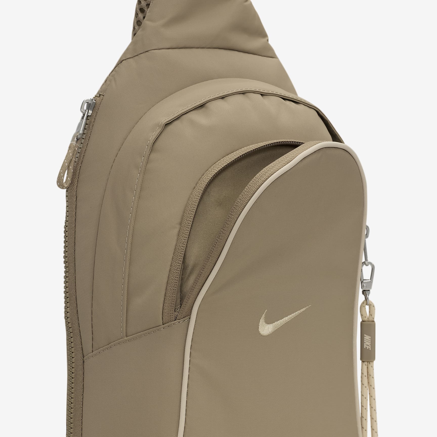 Nike Sportswear Essentials Sling Bag (8L)