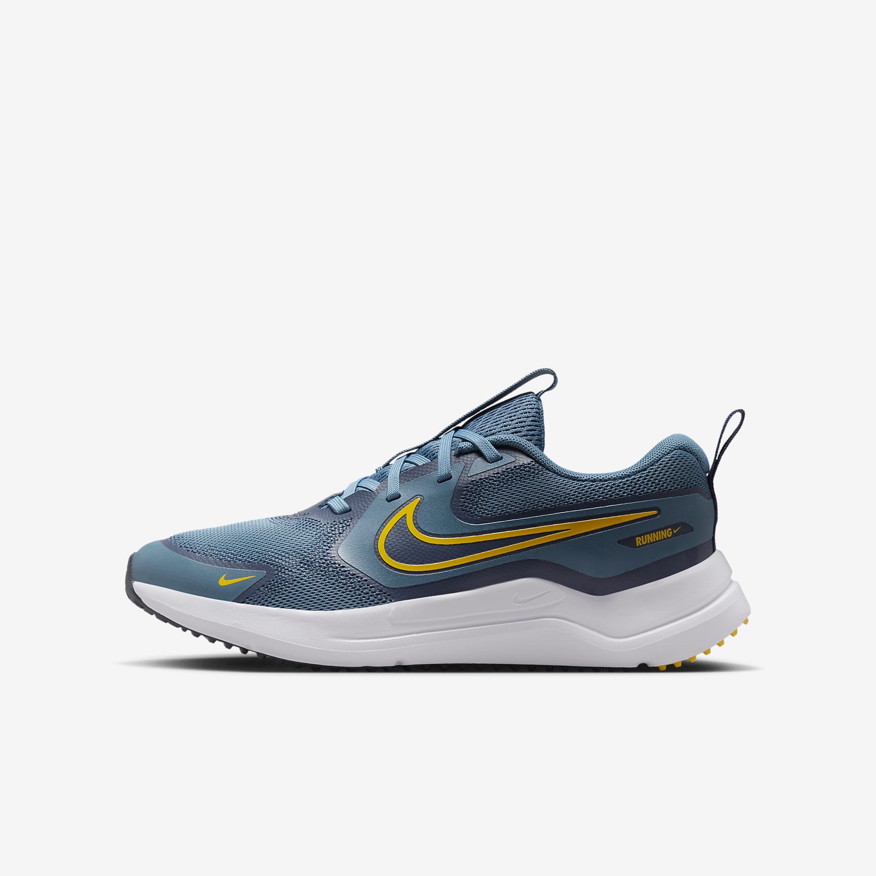 Nike Cosmic Runner Big Kids' Road Running Shoes