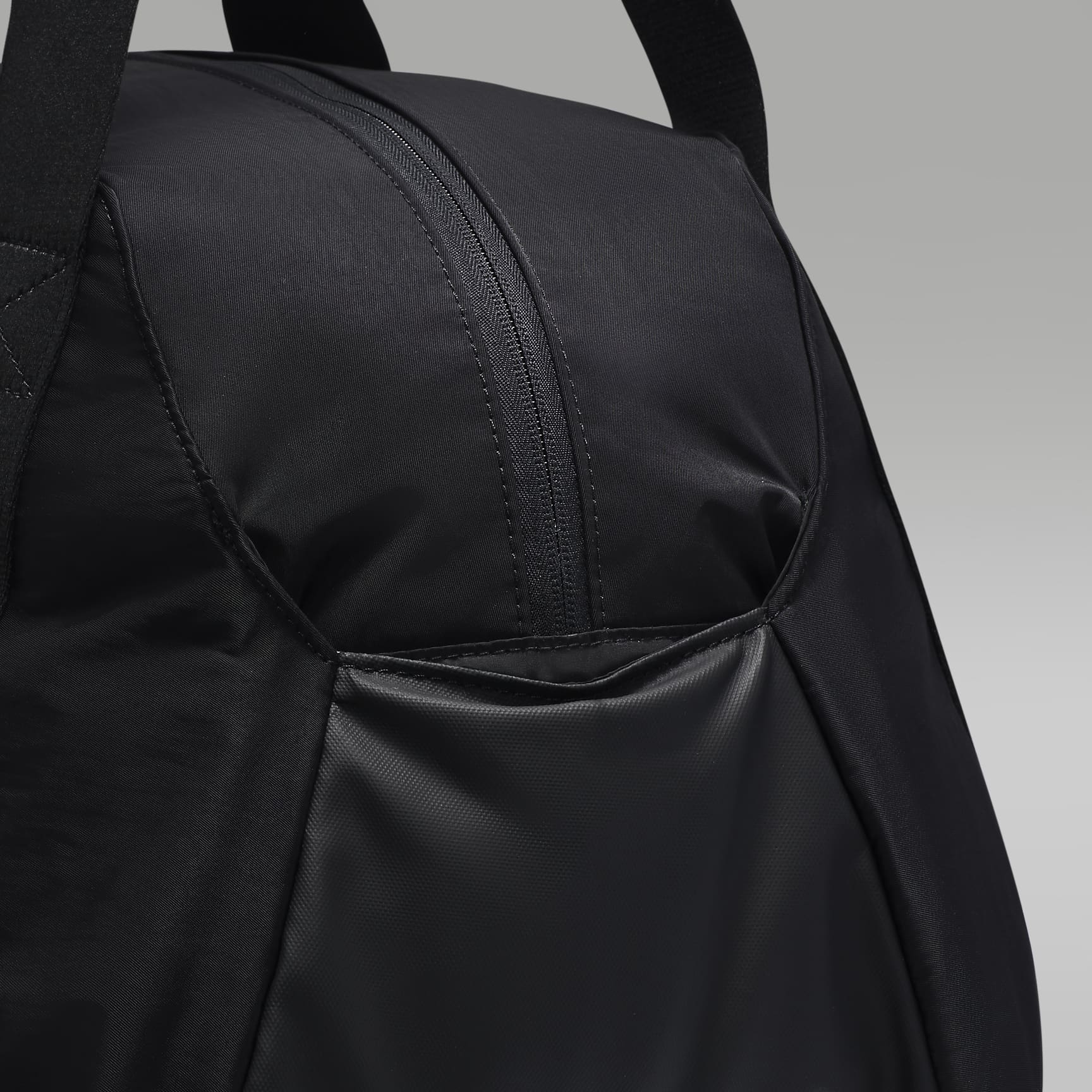Jordan Alpha Duffel Bag (46.8L)
