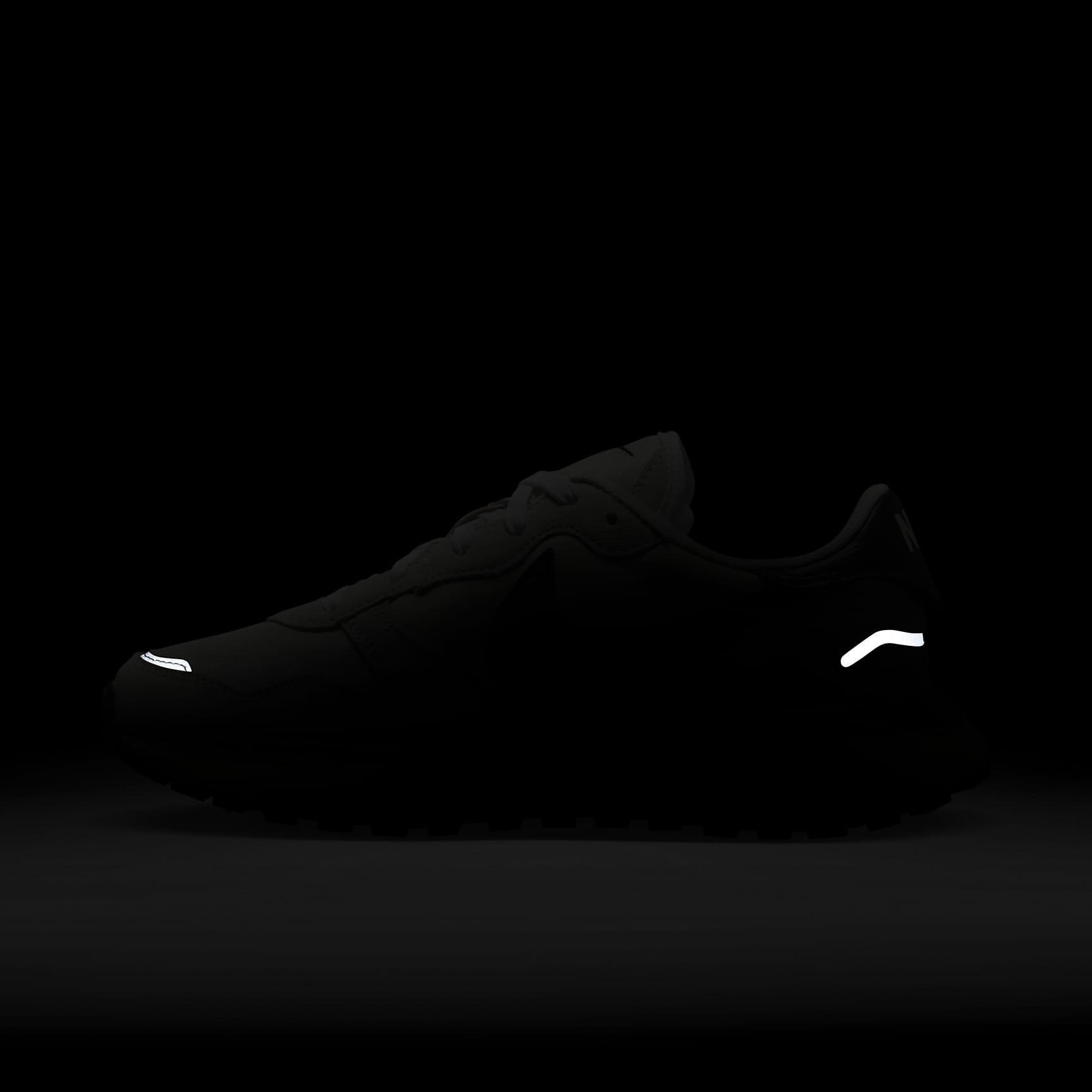 Nike Phoenix Waffle Women's Shoes