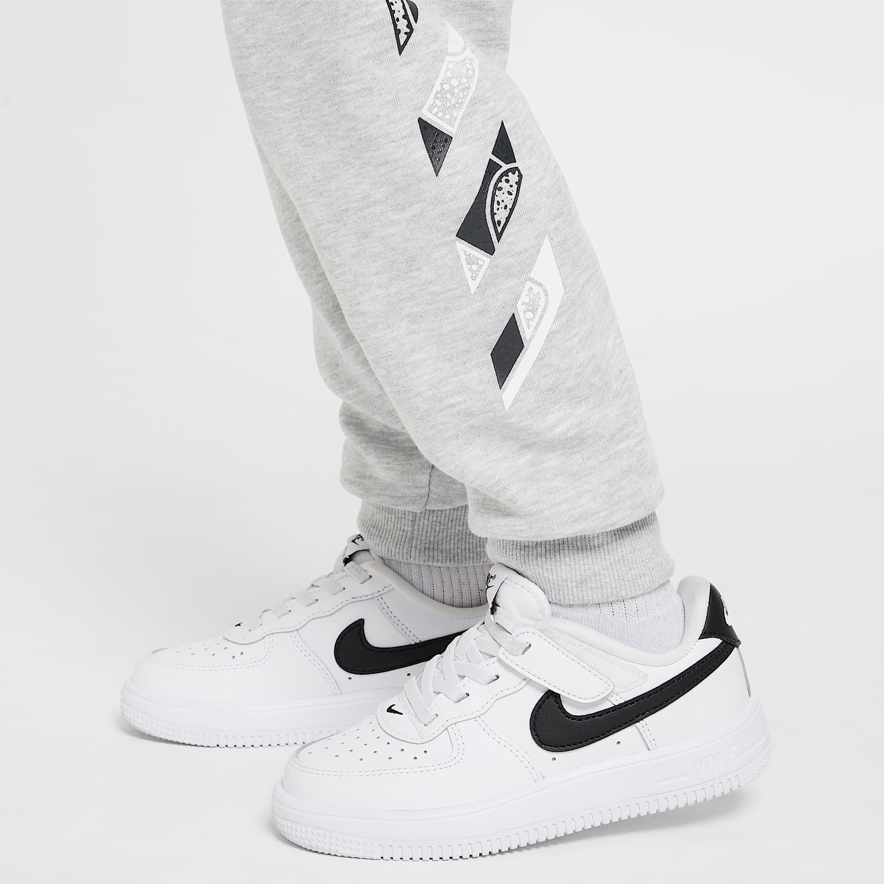 Nike Sportswear "Outside the Lines" Little Kids' French Terry Pants