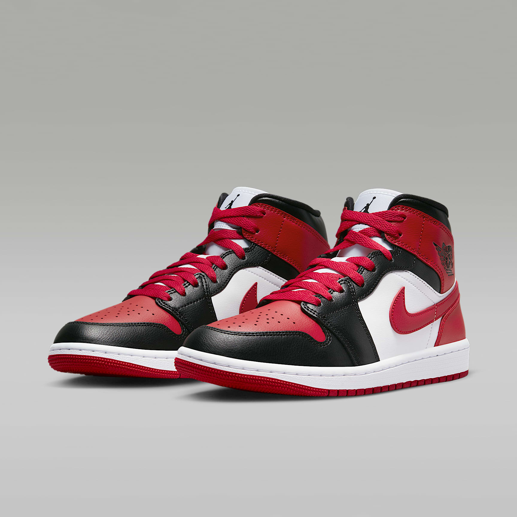 Air Jordan 1 Mid Women's Shoes