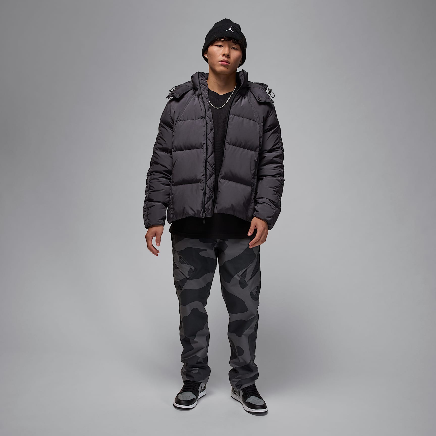 Jordan Essentials Men's Long-Sleeve Top