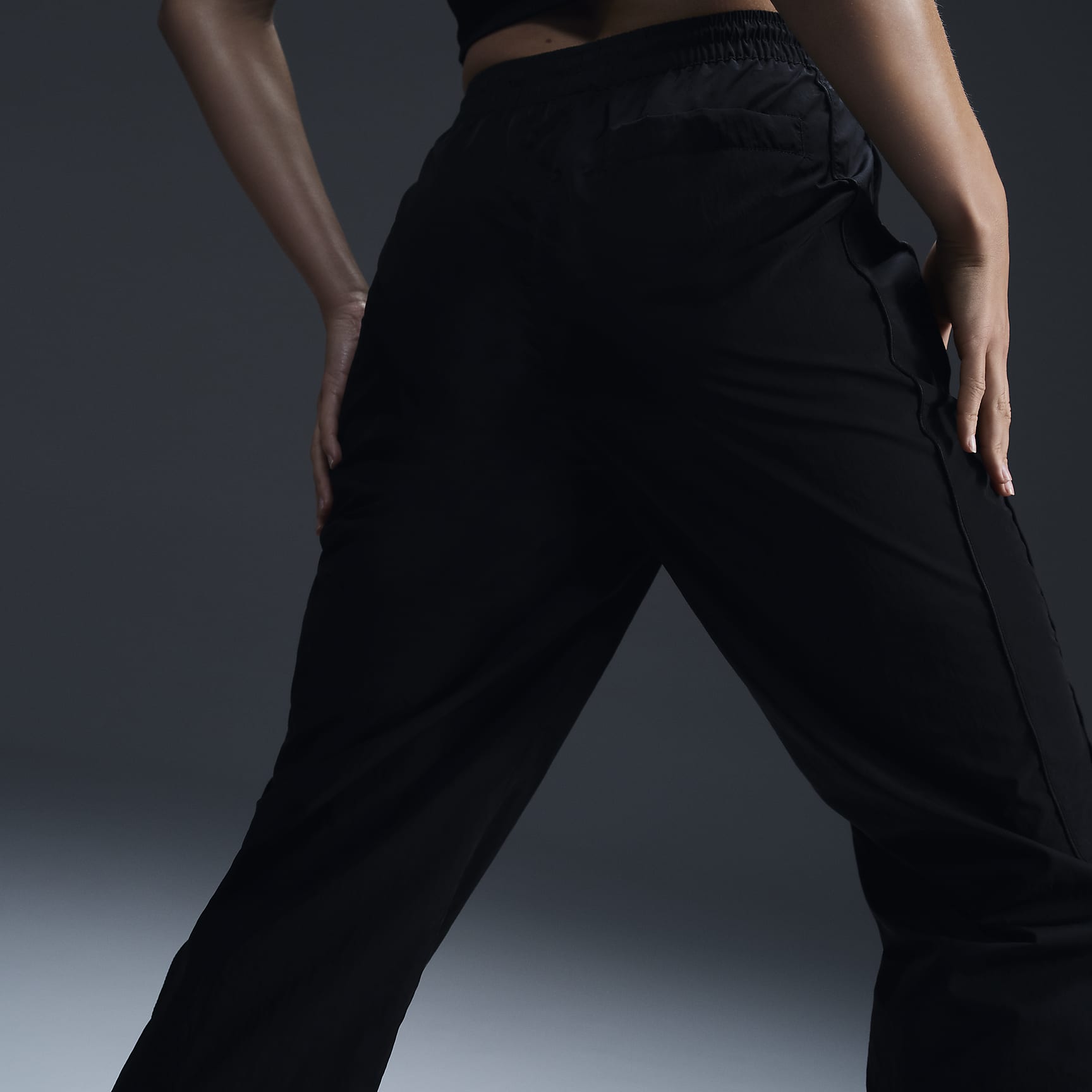 Nike Windrunner Women's High-Waisted Woven Open-Hem Pants