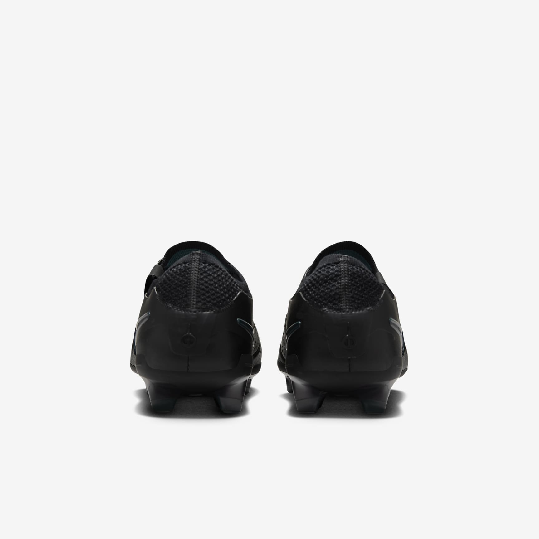 Nike Tiempo Legend 10 Elite Firm-Ground Low-Top Soccer Cleats