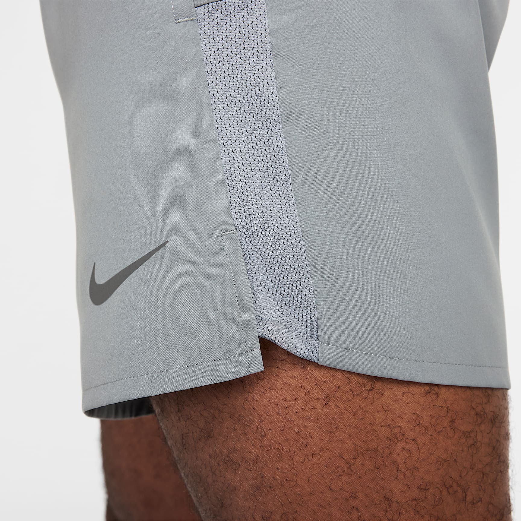 Nike Challenger Men's Dri-FIT 5" 2-in-1 Versatile Shorts