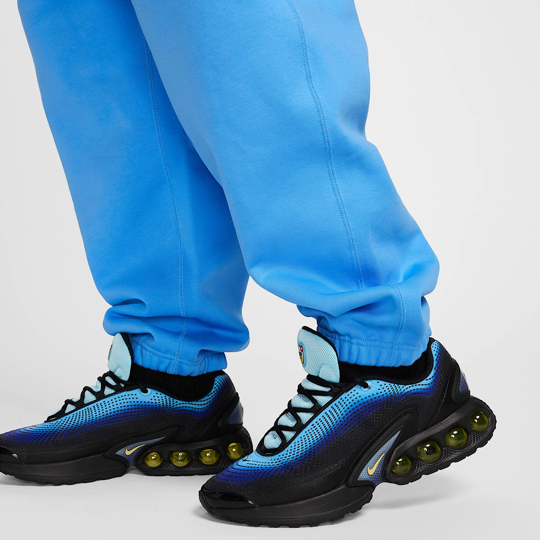 Nike Solo Swoosh Men's Fleece Pants