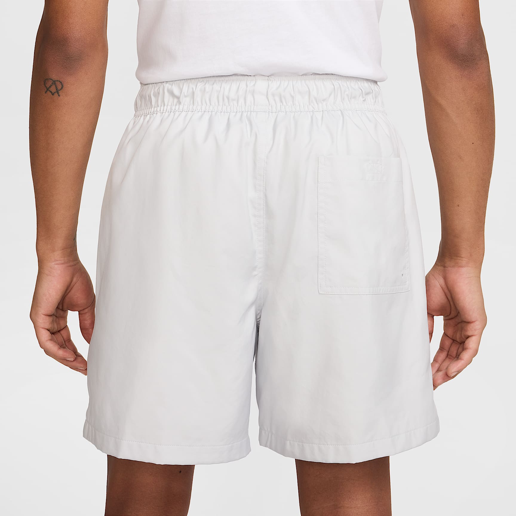 Nike Club Men's Woven Flow Shorts