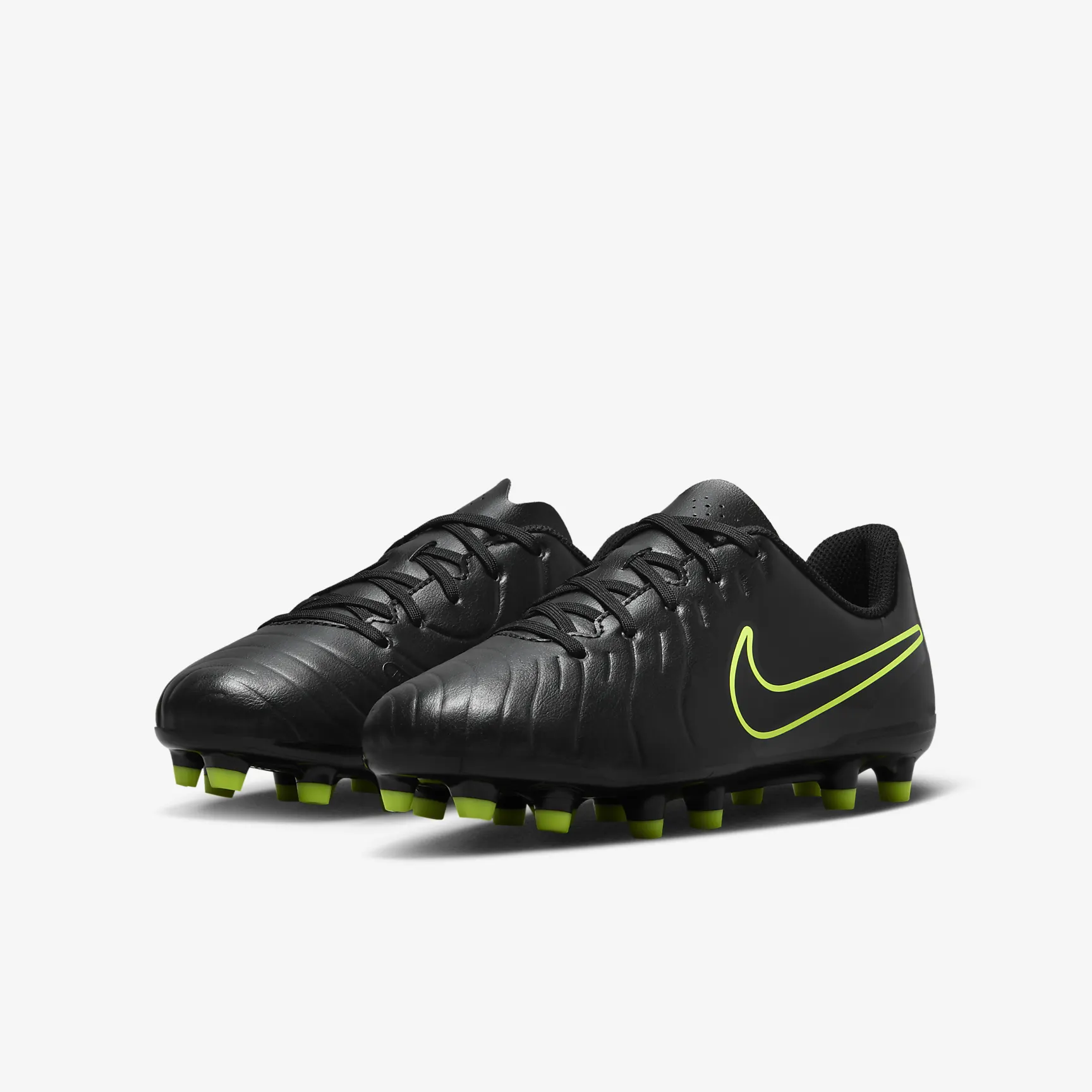 Nike Jr. Tiempo Legend 10 Club Little/Big Kids' Multi-Ground Low-Top Soccer Cleats