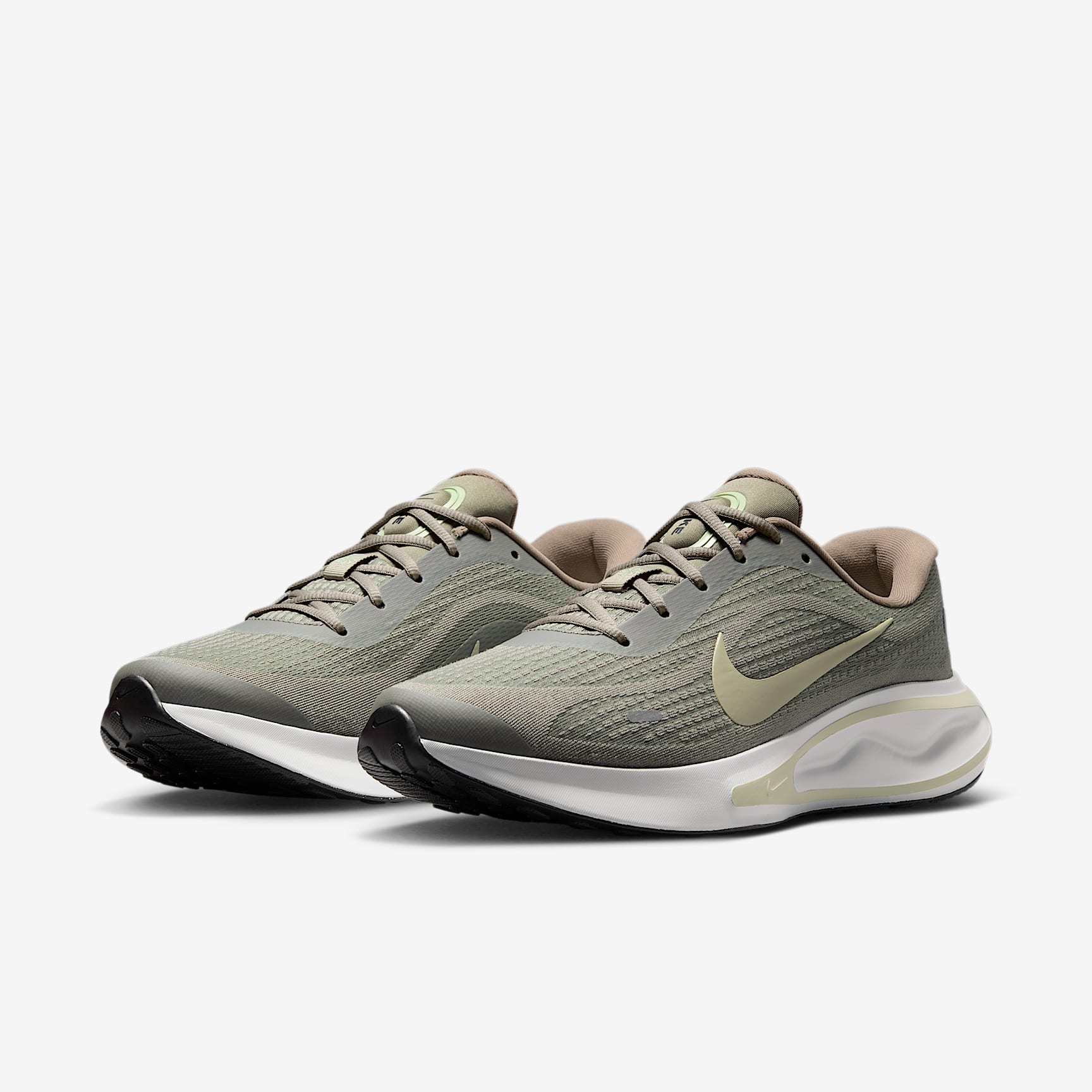 Nike Journey Run Men's Road Running Shoes